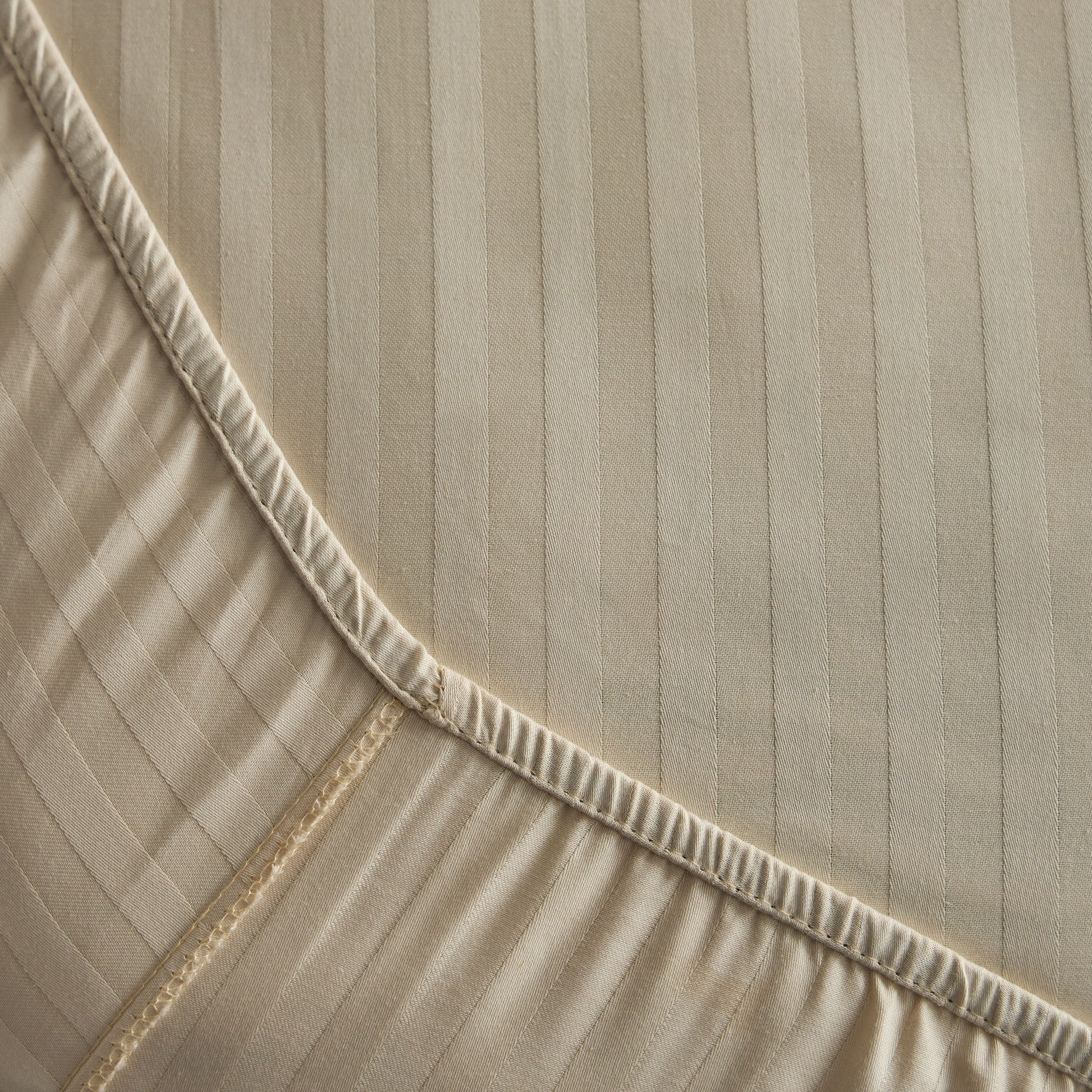 Hamilton Satin Stripe Olympic Queen Fitted Sheet - 160x200+36 cm-hbxhomeware-hbxbedroom-image-7
