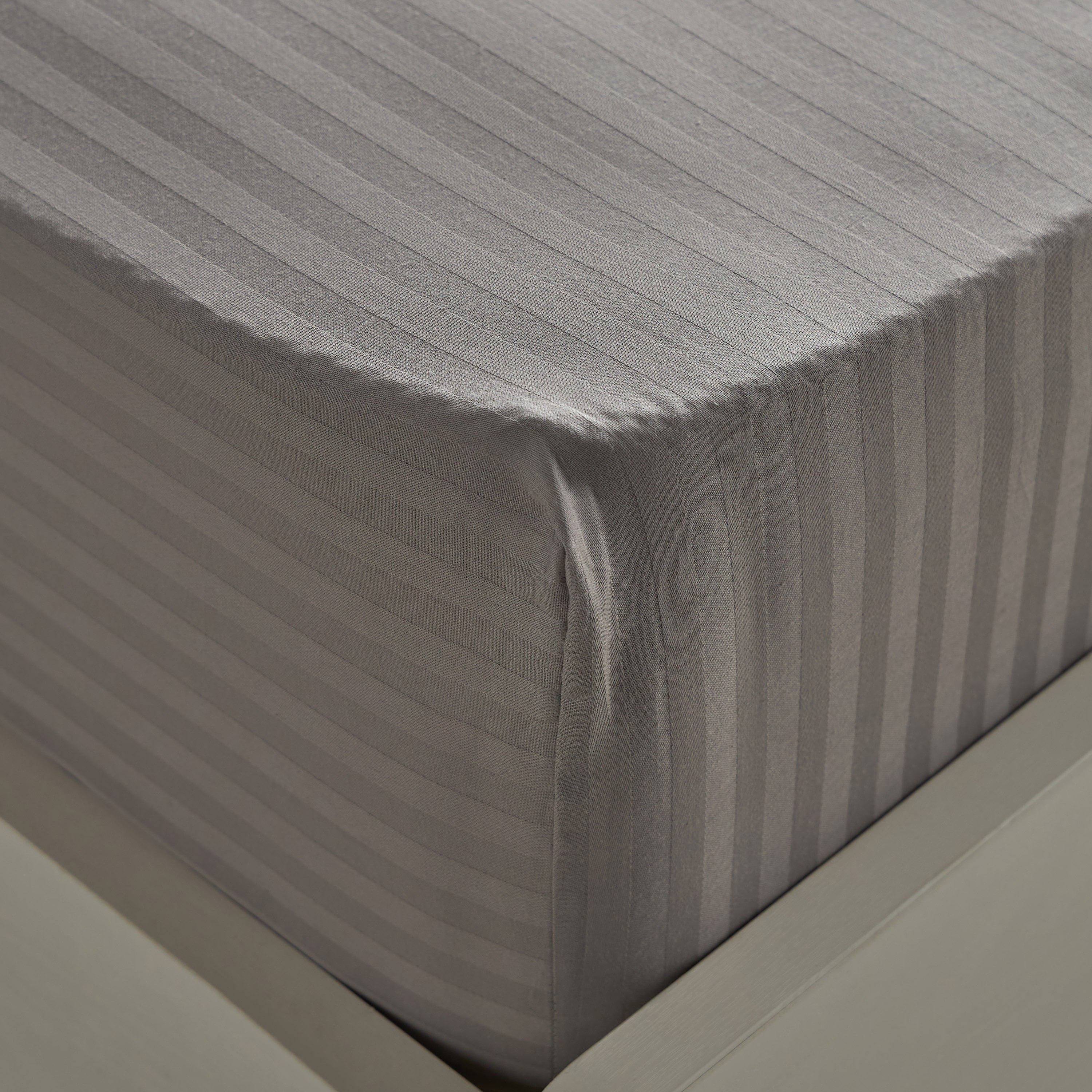 Hamilton Satin Stripe Olympic Queen Fitted Sheet - 160x200+36 cm-hbxhomeware-hbxbedroom-image-5
