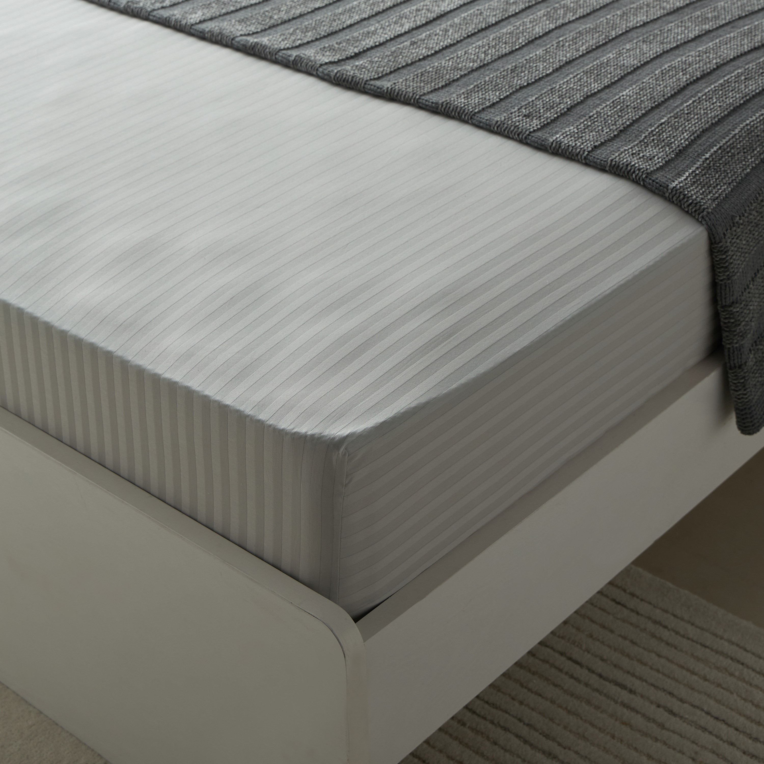 Hamilton Satin Stripe Olympic Queen Fitted Sheet - 160x200+36 cm-hbxhomeware-hbxbedroom-image-1