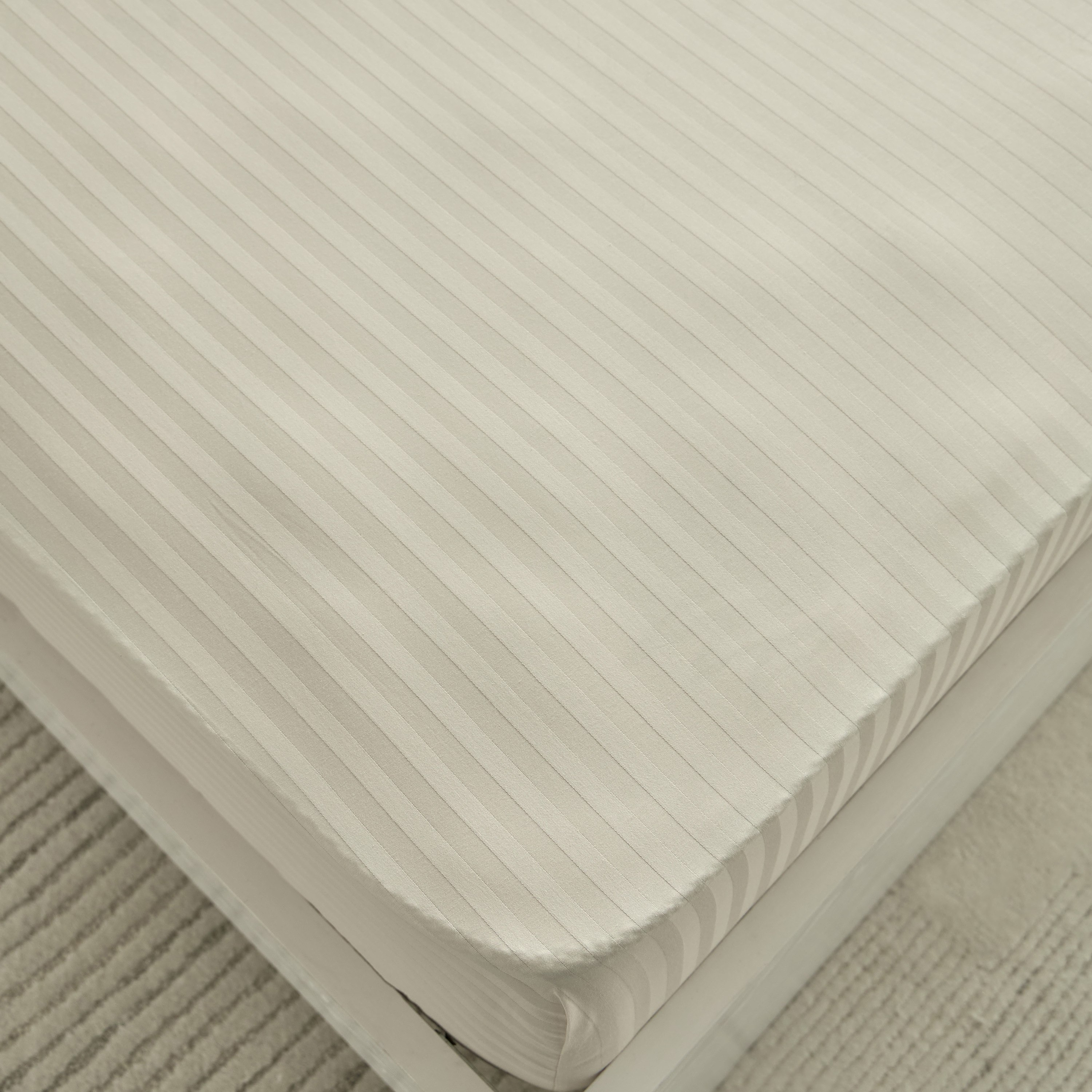 Hamilton Satin Stripe Olympic Queen Fitted Sheet - 160x200+36 cm-hbxhomeware-hbxbedroom-image-4