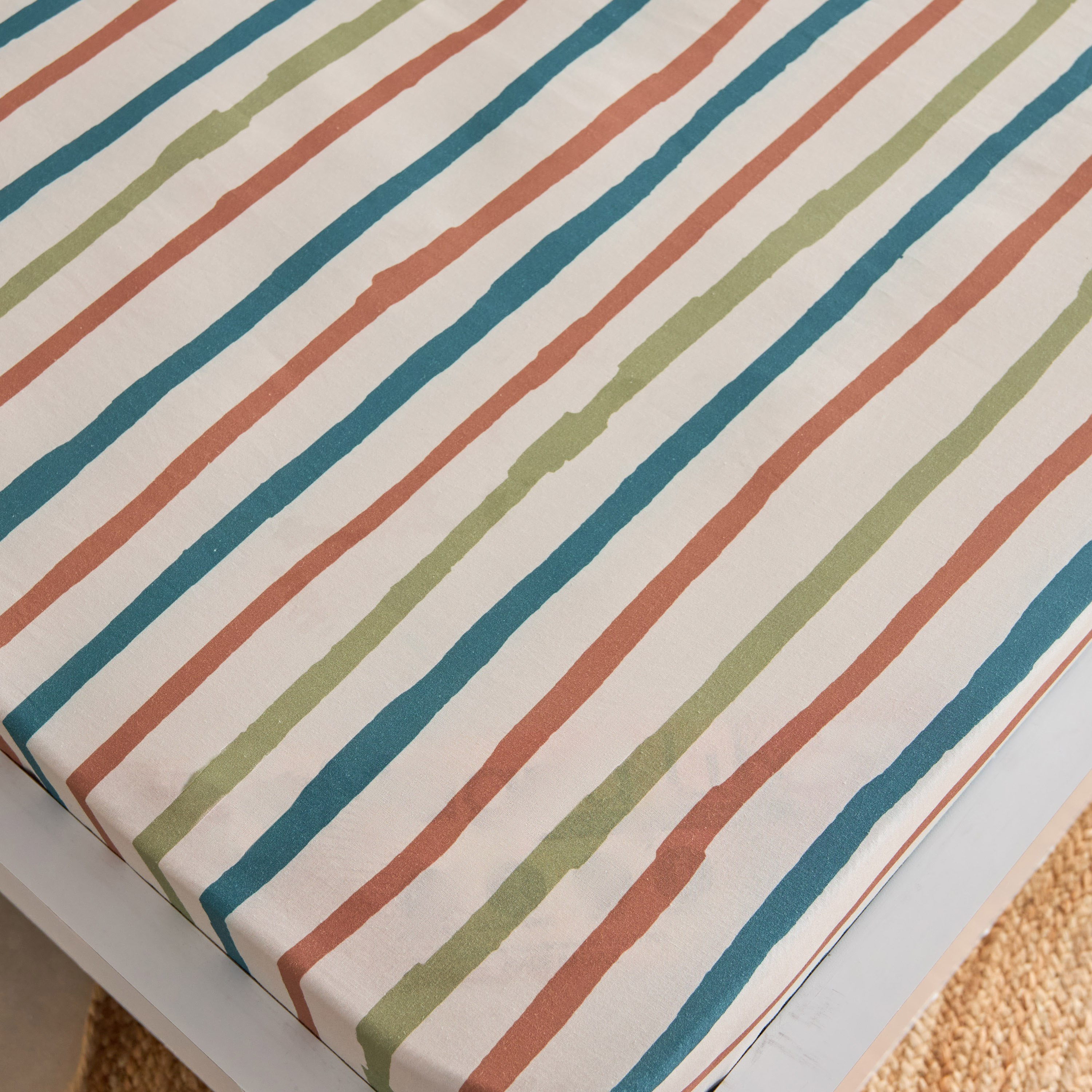 Joy Adventurer Campsite Single Cotton Fitted Sheet - 90x200+25 cm-hbxhomeware-hbxkidsandyouth-image-5