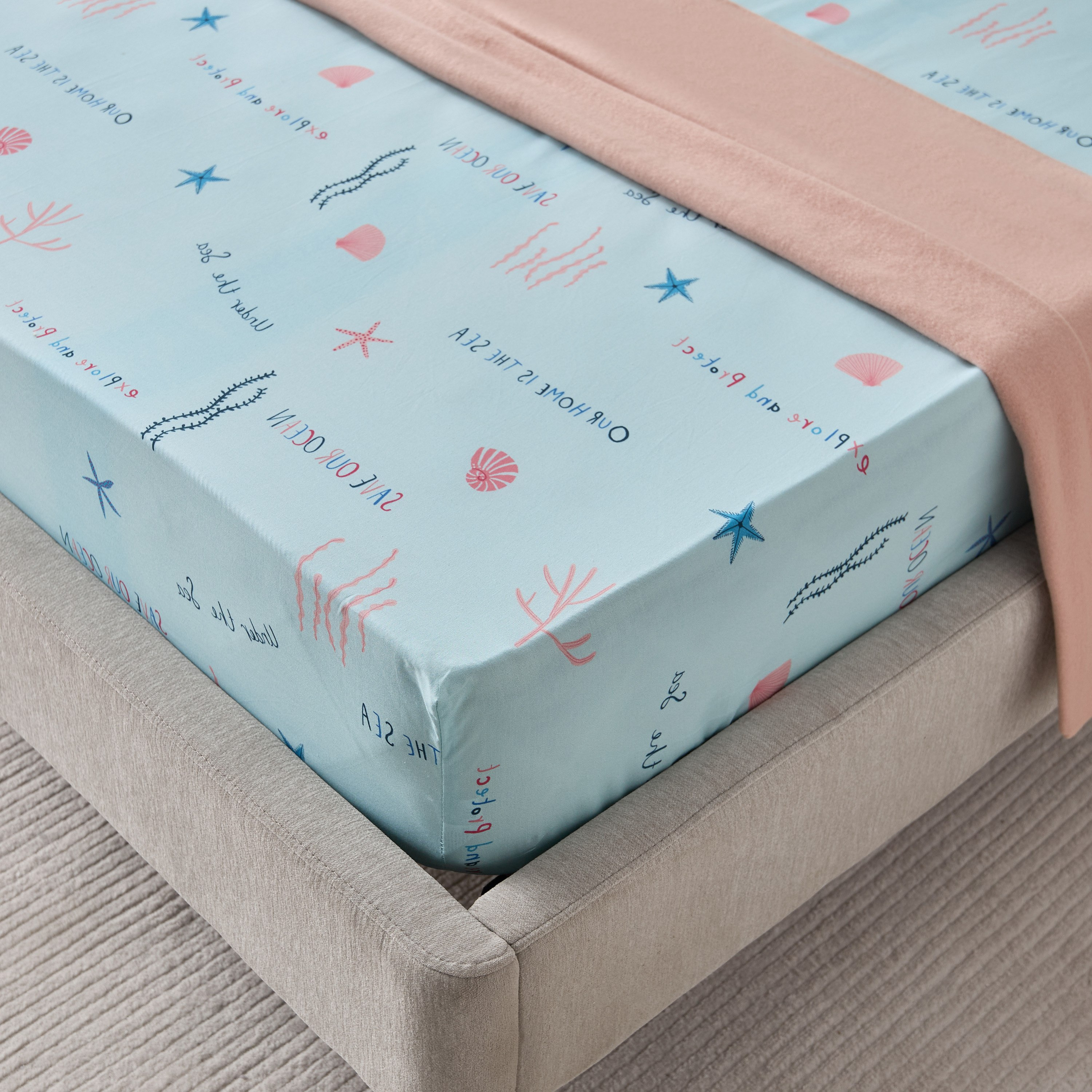 شرشف مطاطي توين قطن بطبعات مارين من جوي سي وورلد - 120x200+25 سم-hbxhomeware-hbxkidsandyouth-image-1