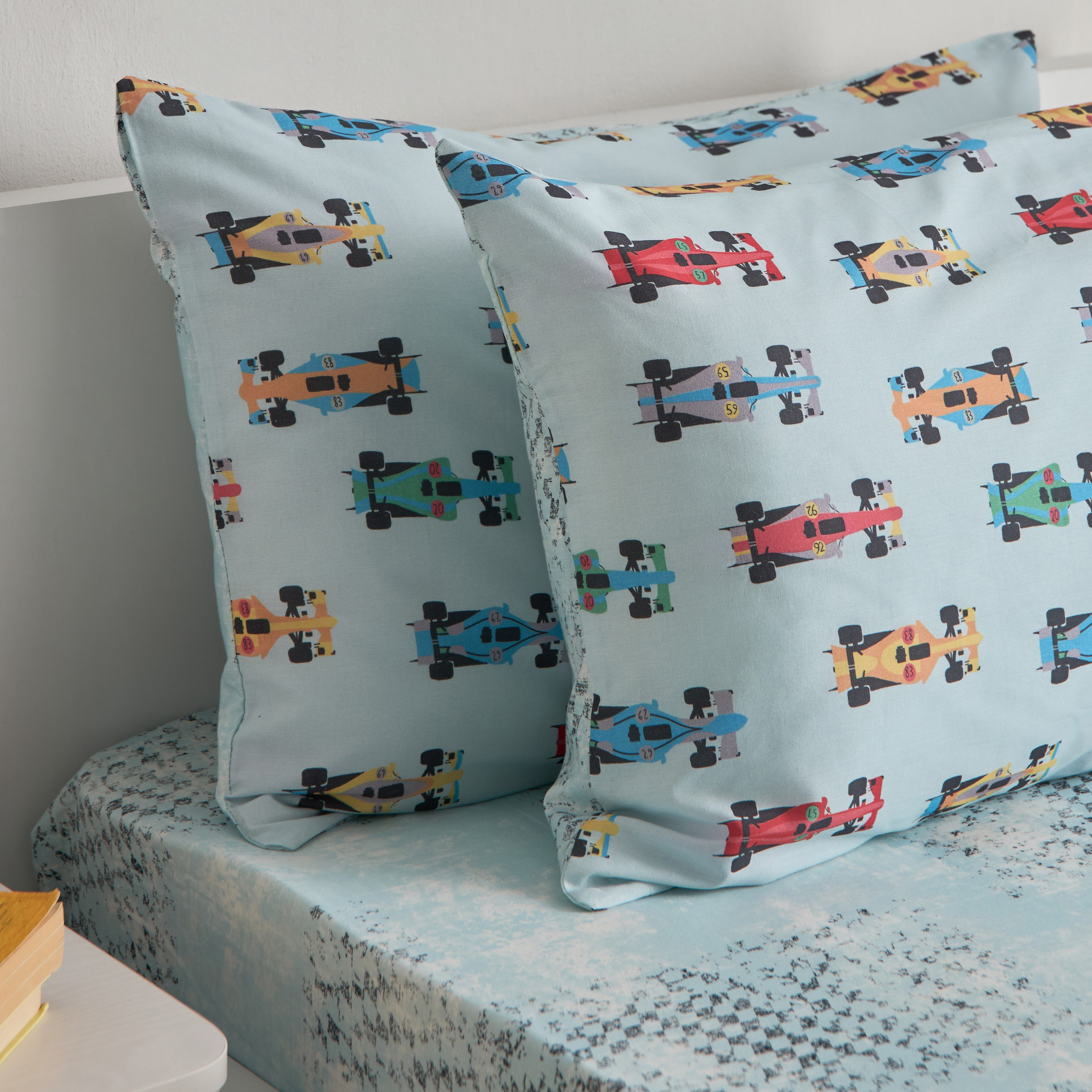 Tom Gearhead 2-Piece Road Runner Pillow Cover Set - 50x75 cm-hbxhomeware-hbxkidsandyouth-image-3