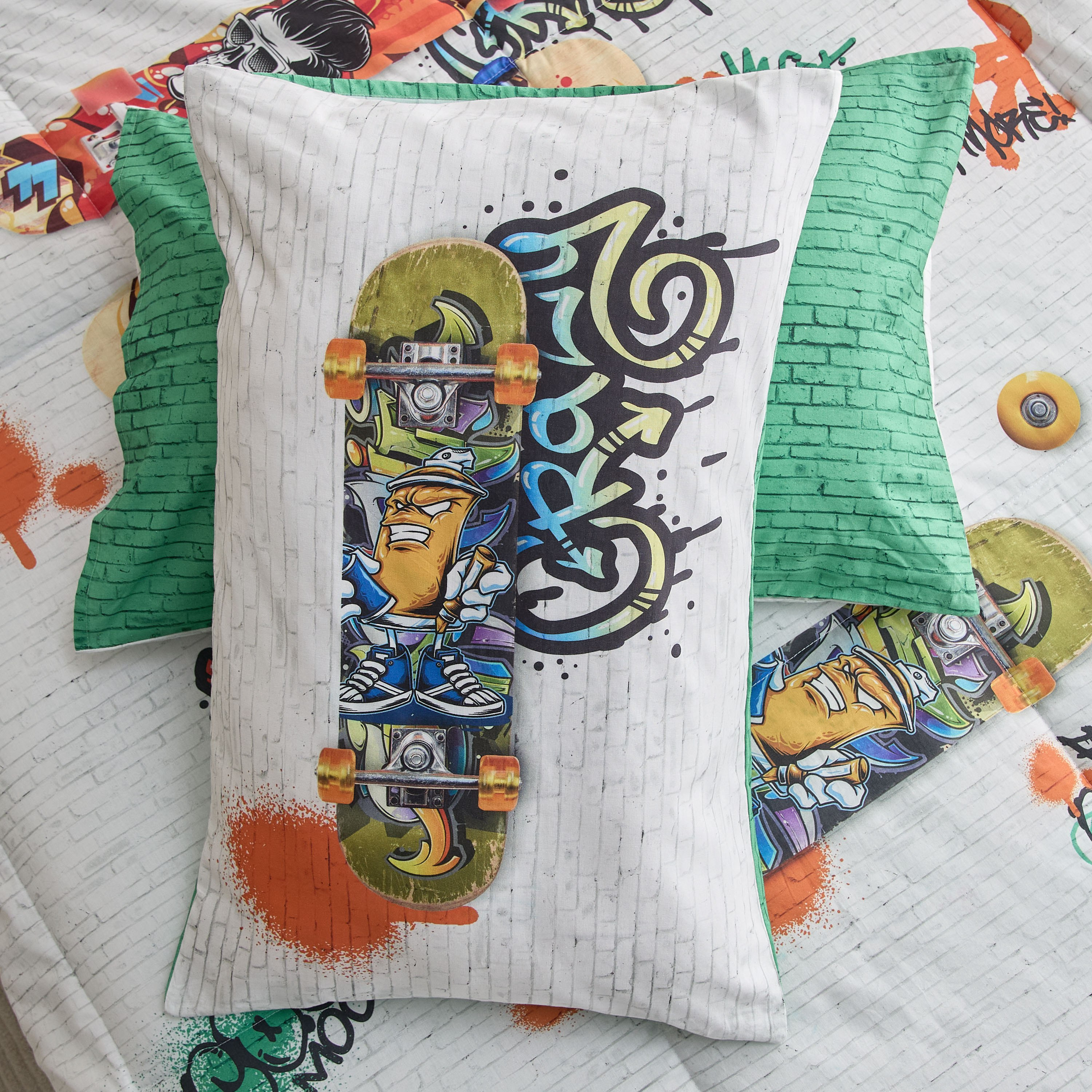 Tom Gearhead 2-Piece Freestyle Pillow Cover Set - 50x75 cm-hbxhomeware-hbxkidsandyouth-image-4