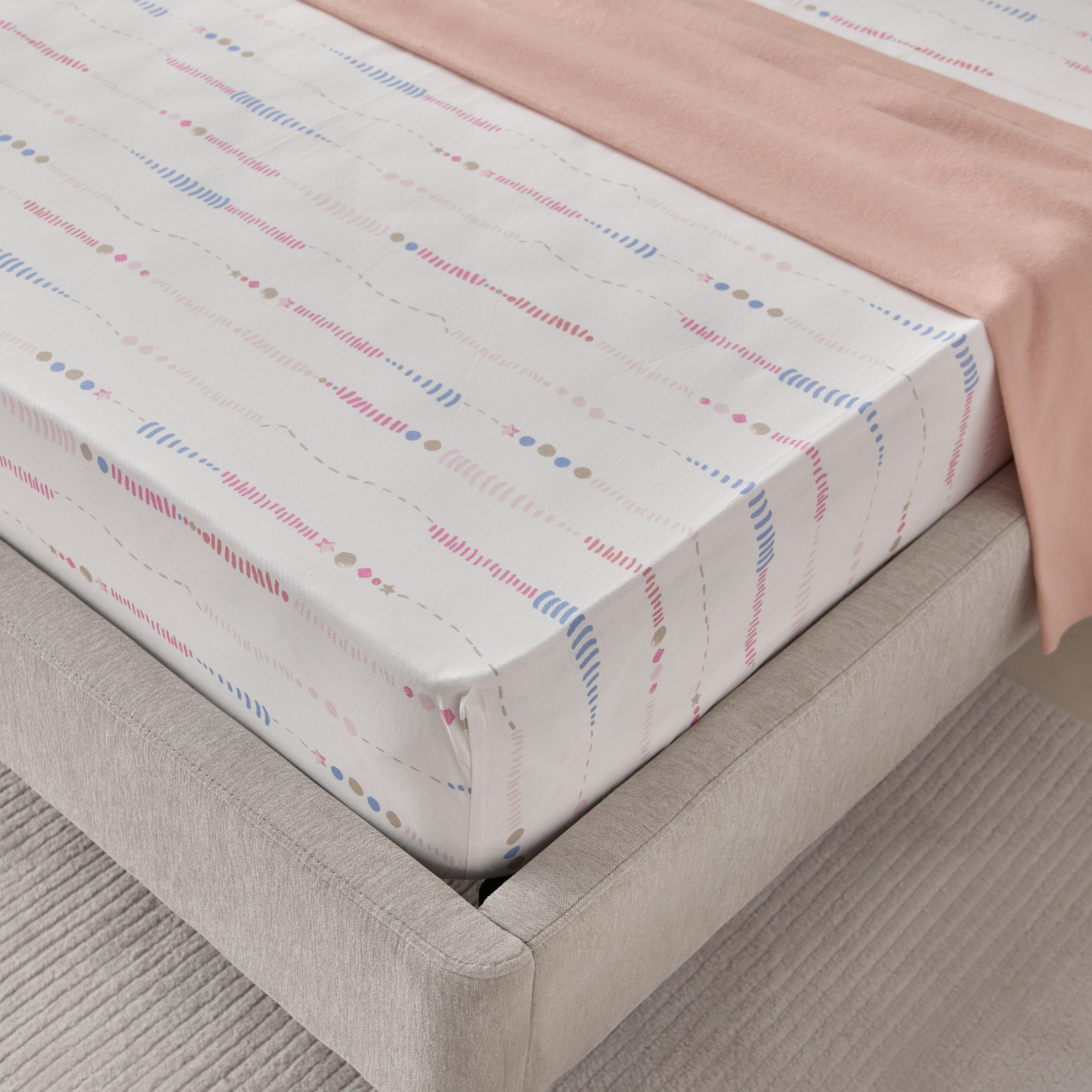 شرشف مطاطي قطن توين بلوسوم من آيفي ميدوز - 120X200+25 سم-hbxhomeware-hbxkidsandyouth-image-1