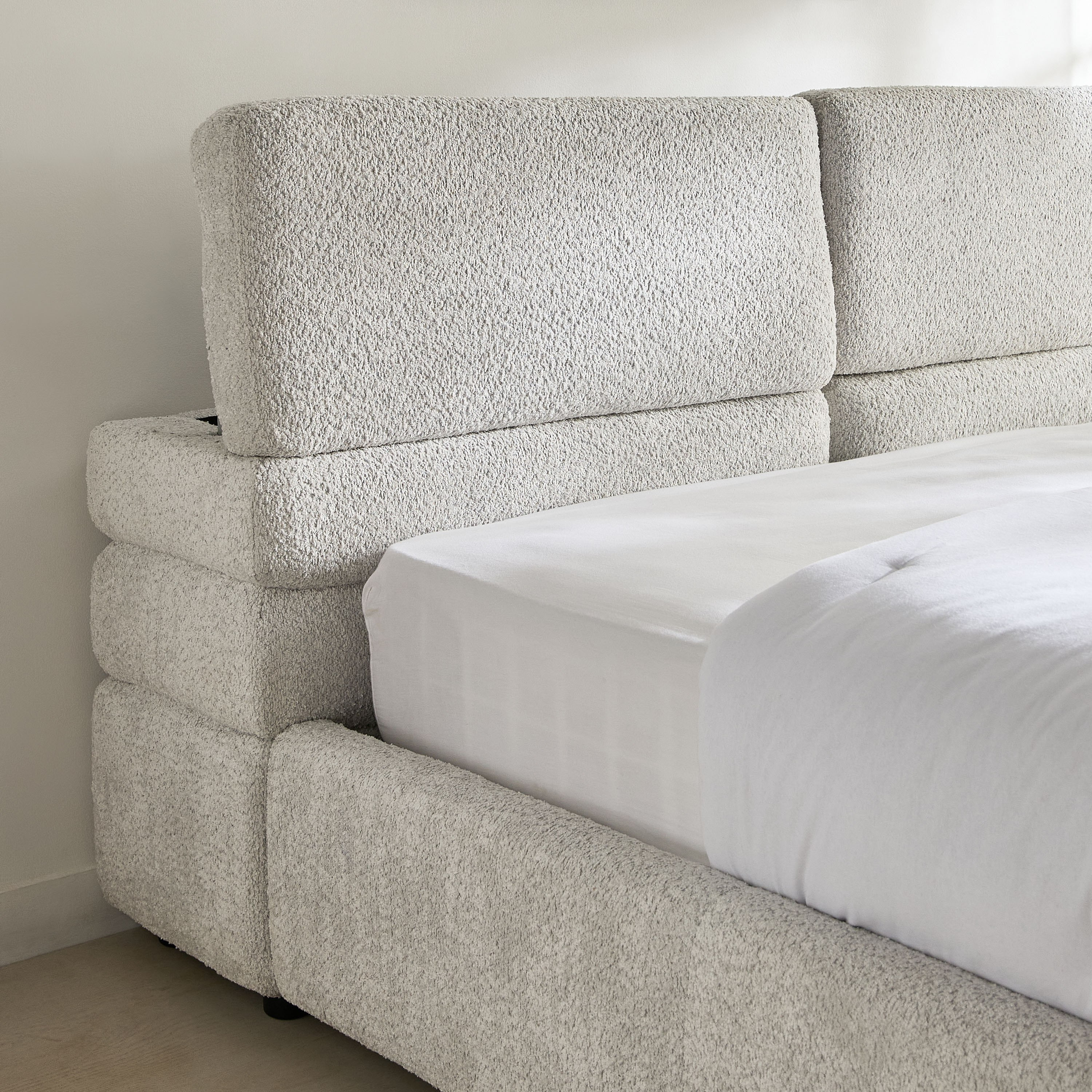 سرير كوين منجد بلوح رأسي قابل للتعديل بمساحة تخزين من دونا زينسي - 160x200 سم -hbxbedroom-bedsandbedsets-beds-queen-image-4