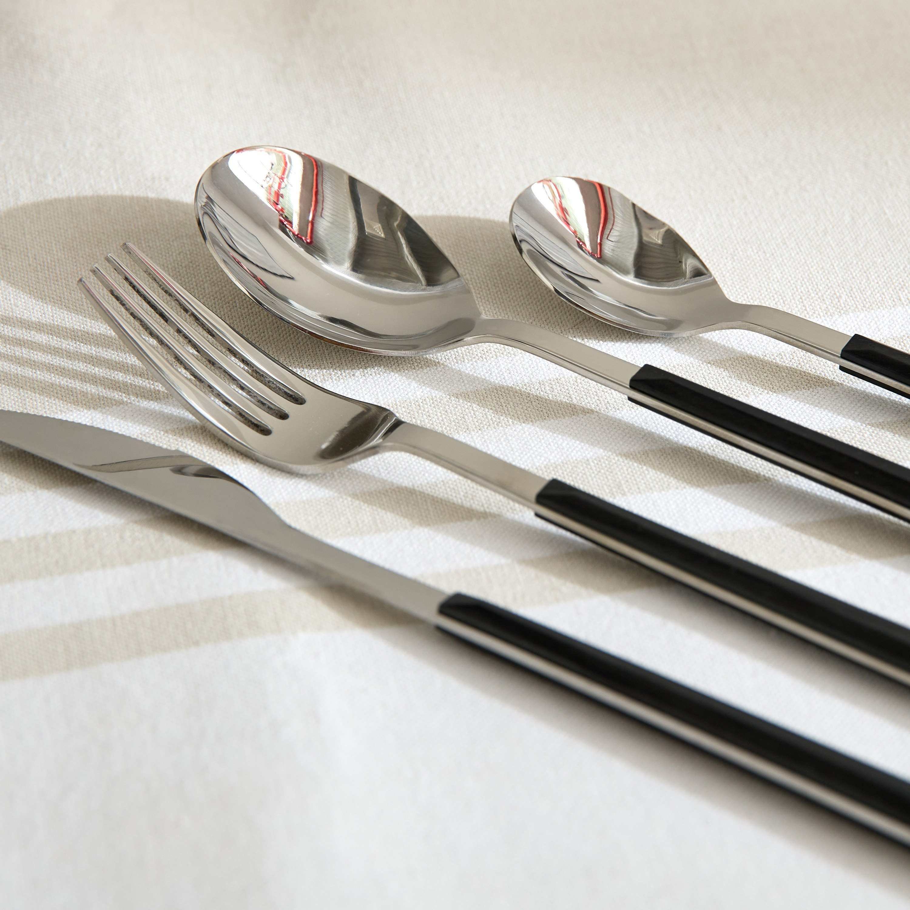 Vega 16-Piece Cutlery Set-hbxdecorandfurnishings-tabletop-cutlery-image-3
