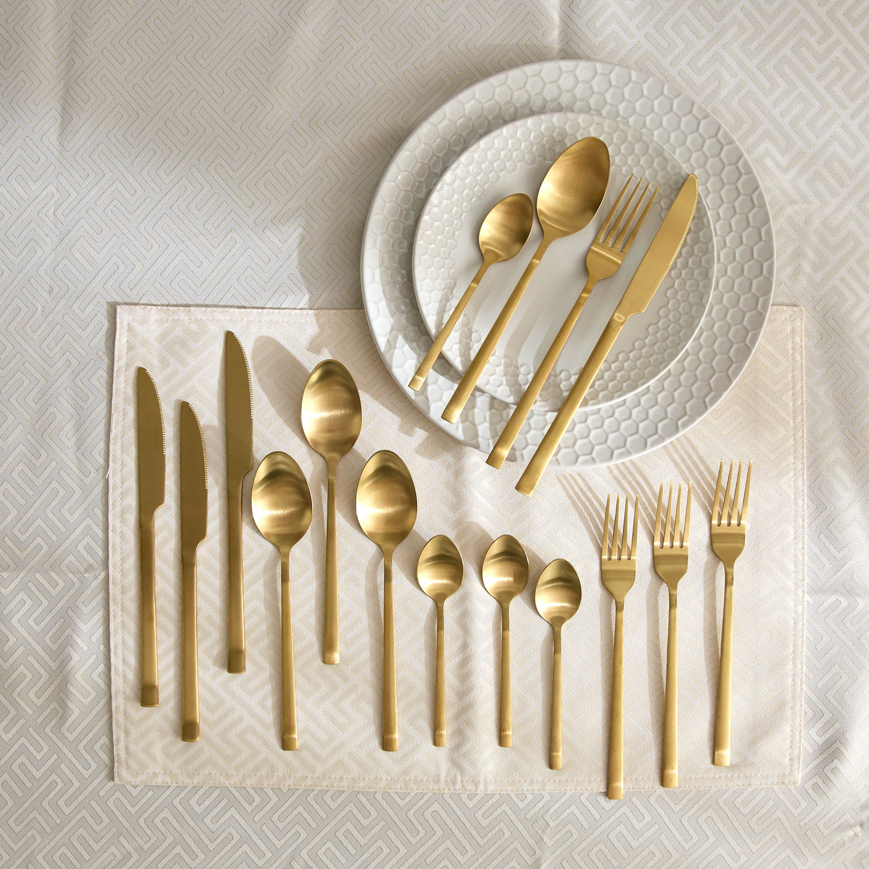 Tava 16-Piece Cutlery Set-hbxdecorandfurnishings-tabletop-cutlery-image-1