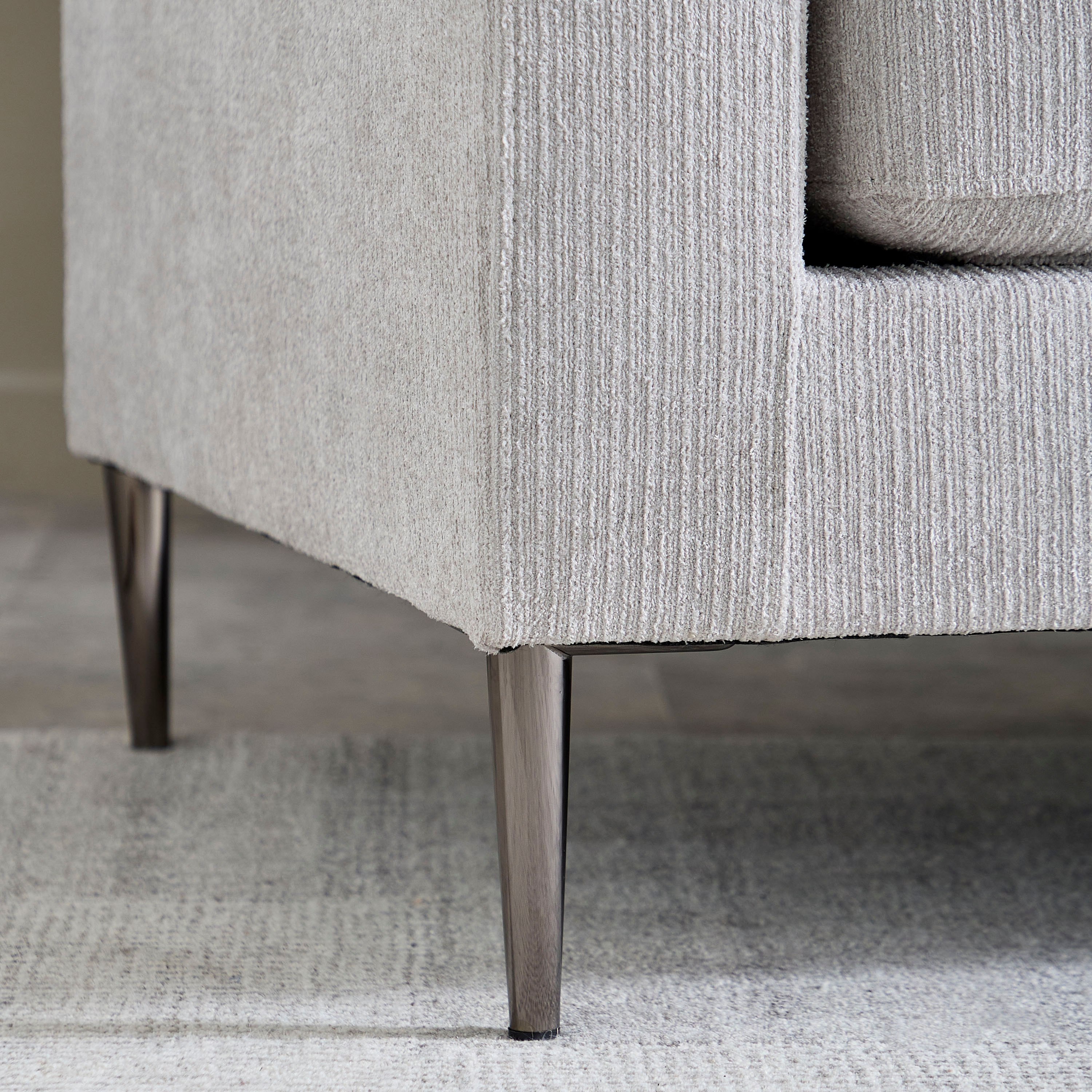 كنبة قماش ركنية قابلة للعكس 3 مقاعد مع يو إس بي من آريا إن إكس تي-hbxlivingroom-sofasandarmchairs-cornersofas-image-13
