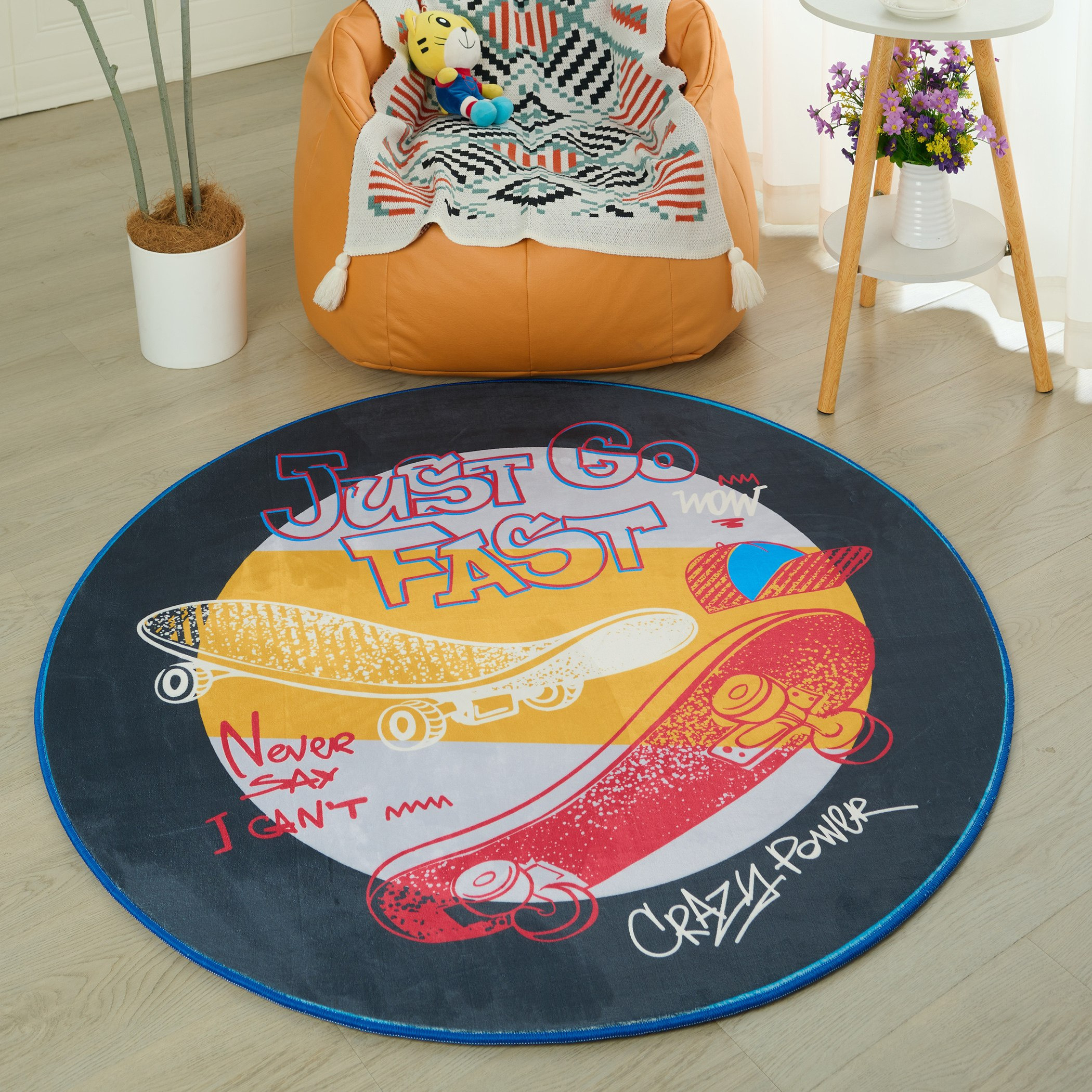 Tom Gearhead Ben Go Fast Printed Flannel Rug - 120 cm-hbxdecorandfurnishings-floorcoverings-rugs-image-1