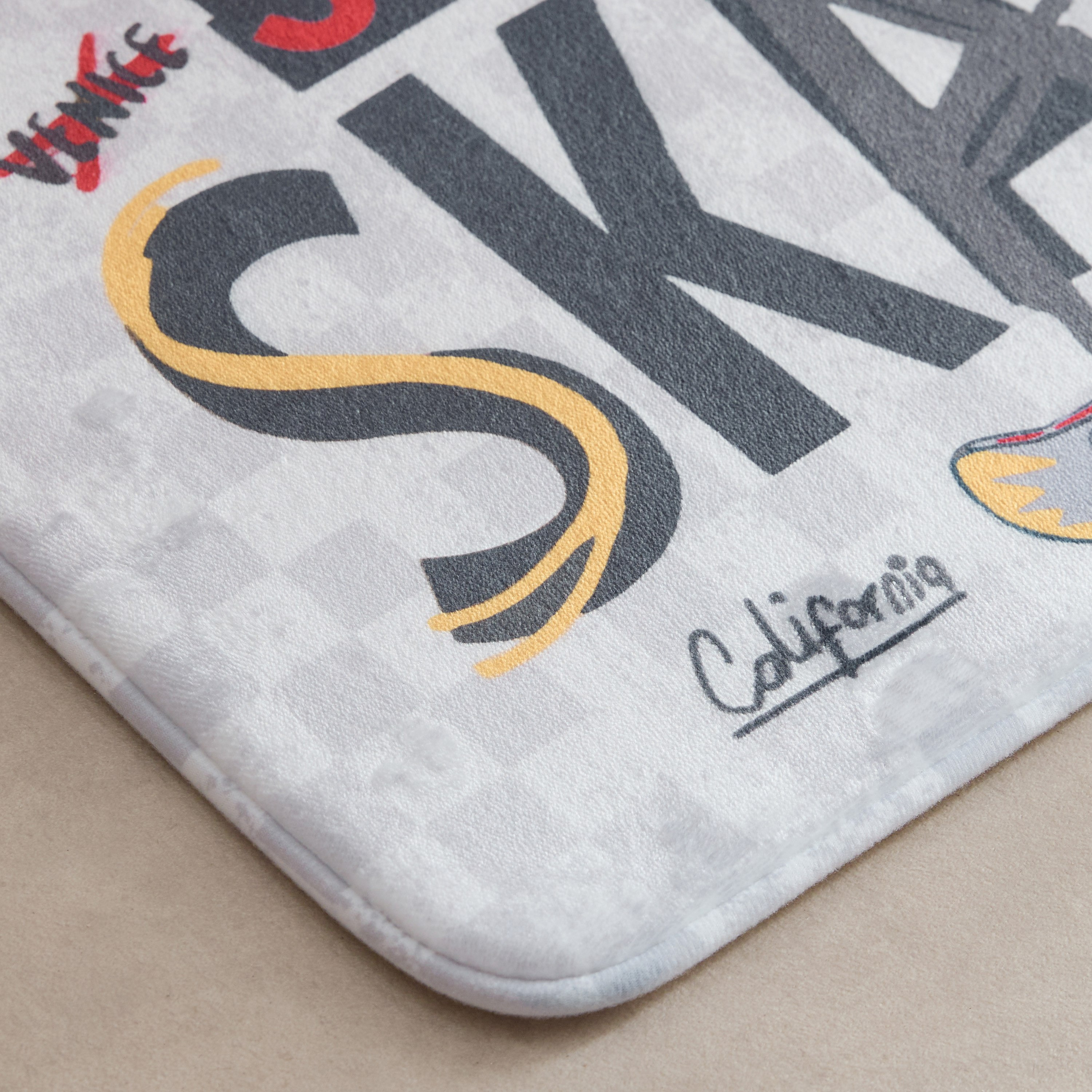 Gearhead Gwen Street Skate Memory Foam Bath Mat with PVC - 40x60 cm-hbxhomeware-kidsessentials-kidsbathmatsandtubmats-image-3