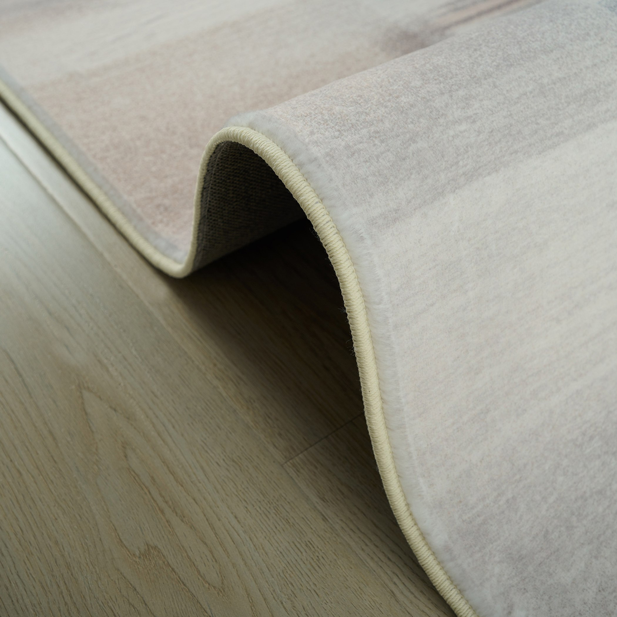 سجادة فرو مخمليّة بطبعات كاسكيد من ميلان - 120x170 سم-hbxdecorandfurnishings-floorcoverings-rugs-image-3