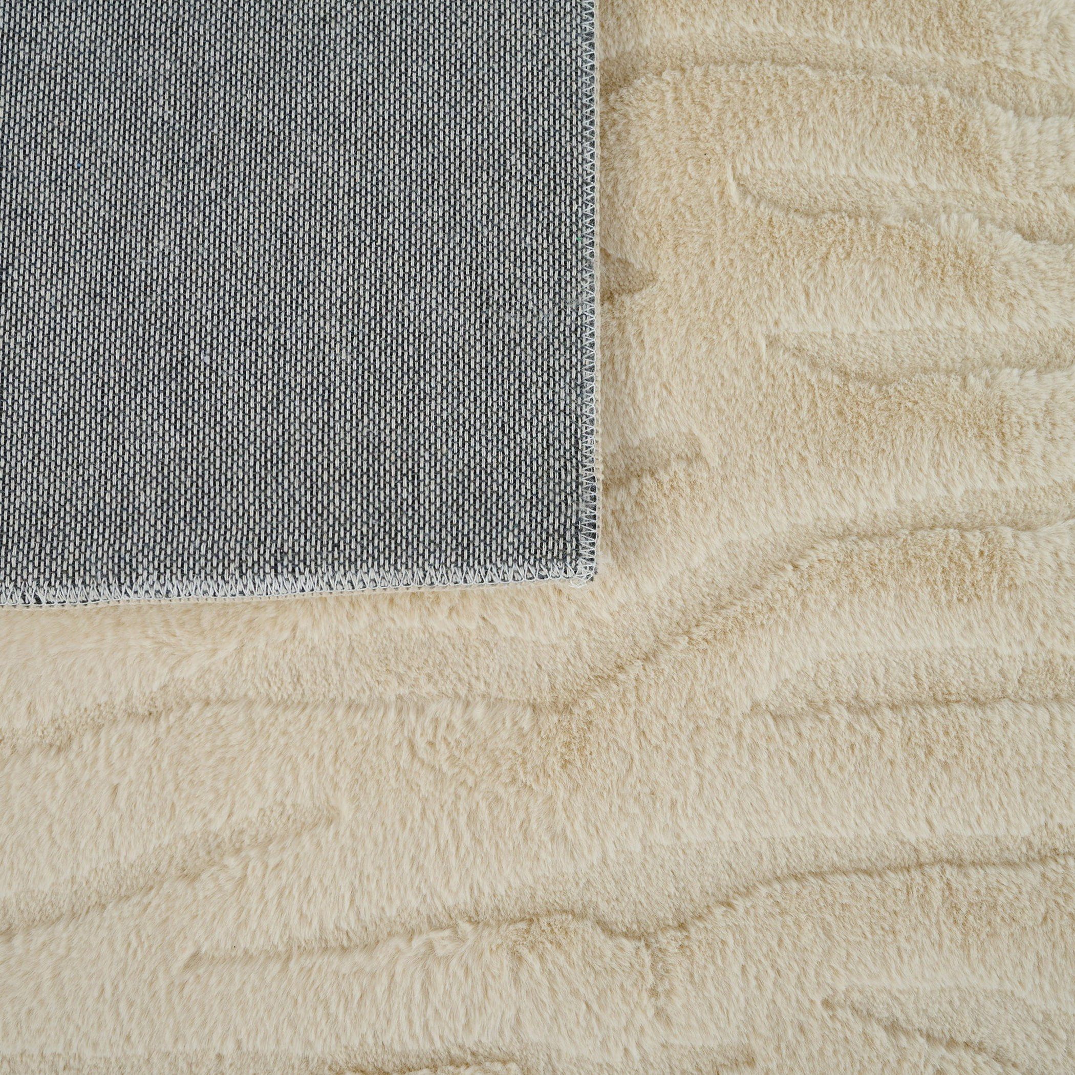 سجادة جاكار فرو أرنب ريزا من زارا - 60x150 سم-hbxdecorandfurnishings-floorcoverings-rugs-image-5