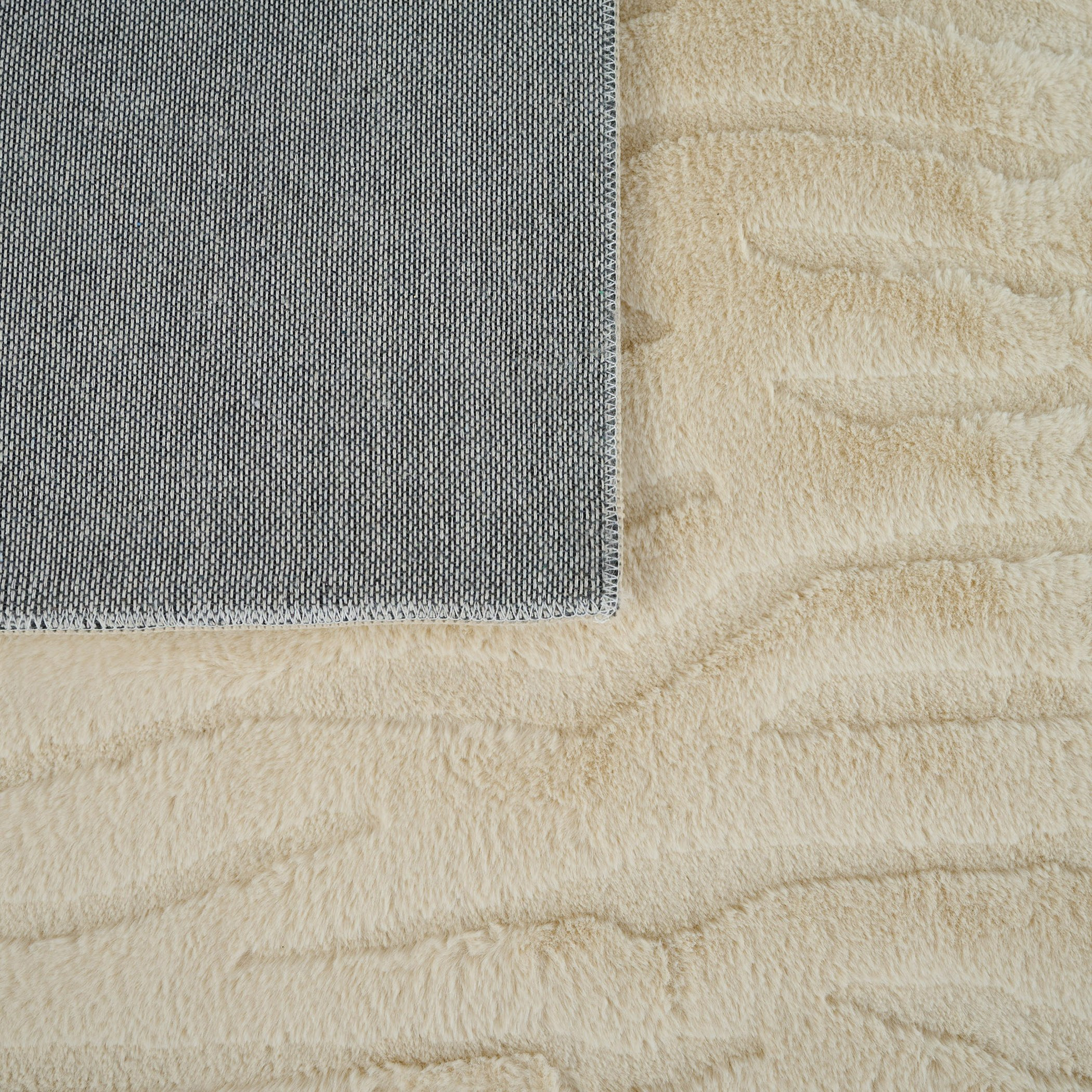 سجادة جاكار فرو أرنب ريزا من زارا - 150x220 سم-hbxdecorandfurnishings-floorcoverings-rugs-image-5