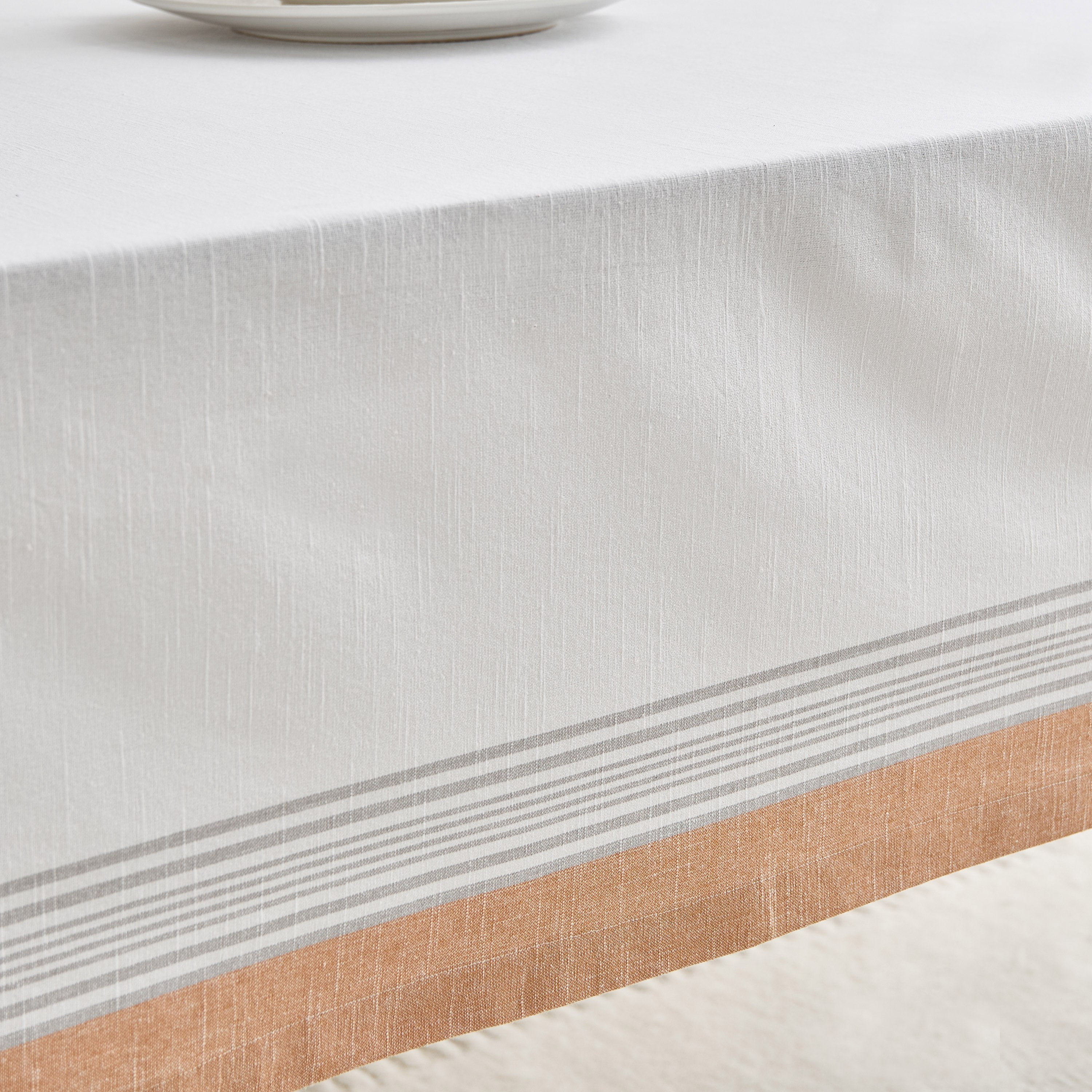 مفرش طاولة ميز من هارلي - 150×200 سم-hbxdecorandfurnishings-homefurnishings-tablelinens-image-3
