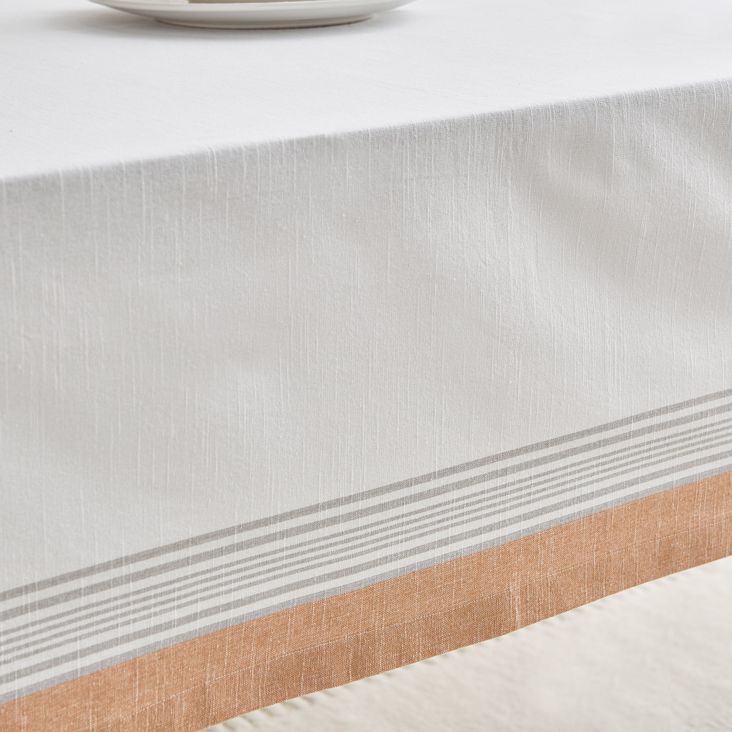 مفرش طاولة ميز من هارلي - 150x250 سم-hbxdecorandfurnishings-homefurnishings-tablelinens-image-3