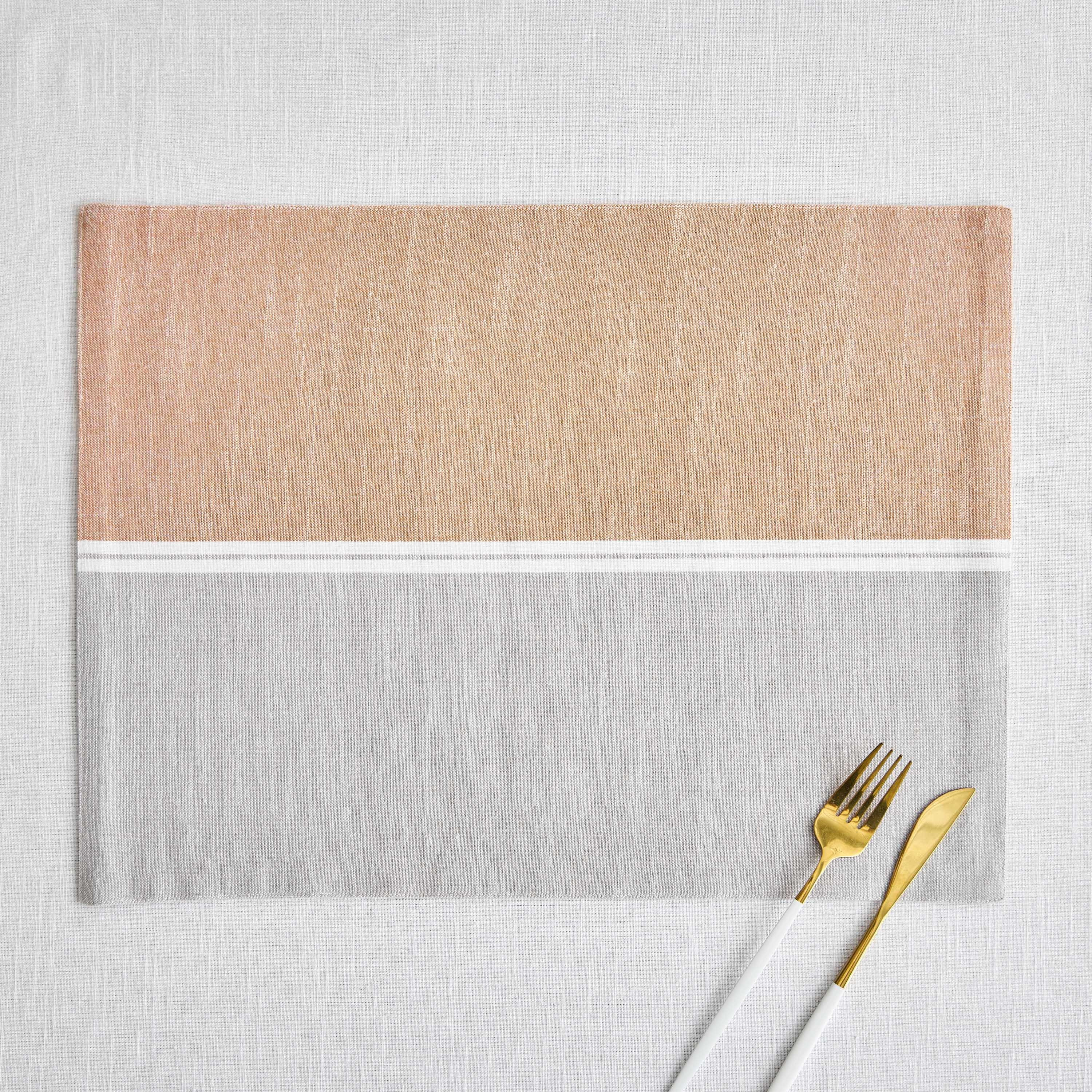 مفرش طاولة مضلع ميز من هارلي - 33×45 سم-hbxdecorandfurnishings-homefurnishings-tablelinens-image-1