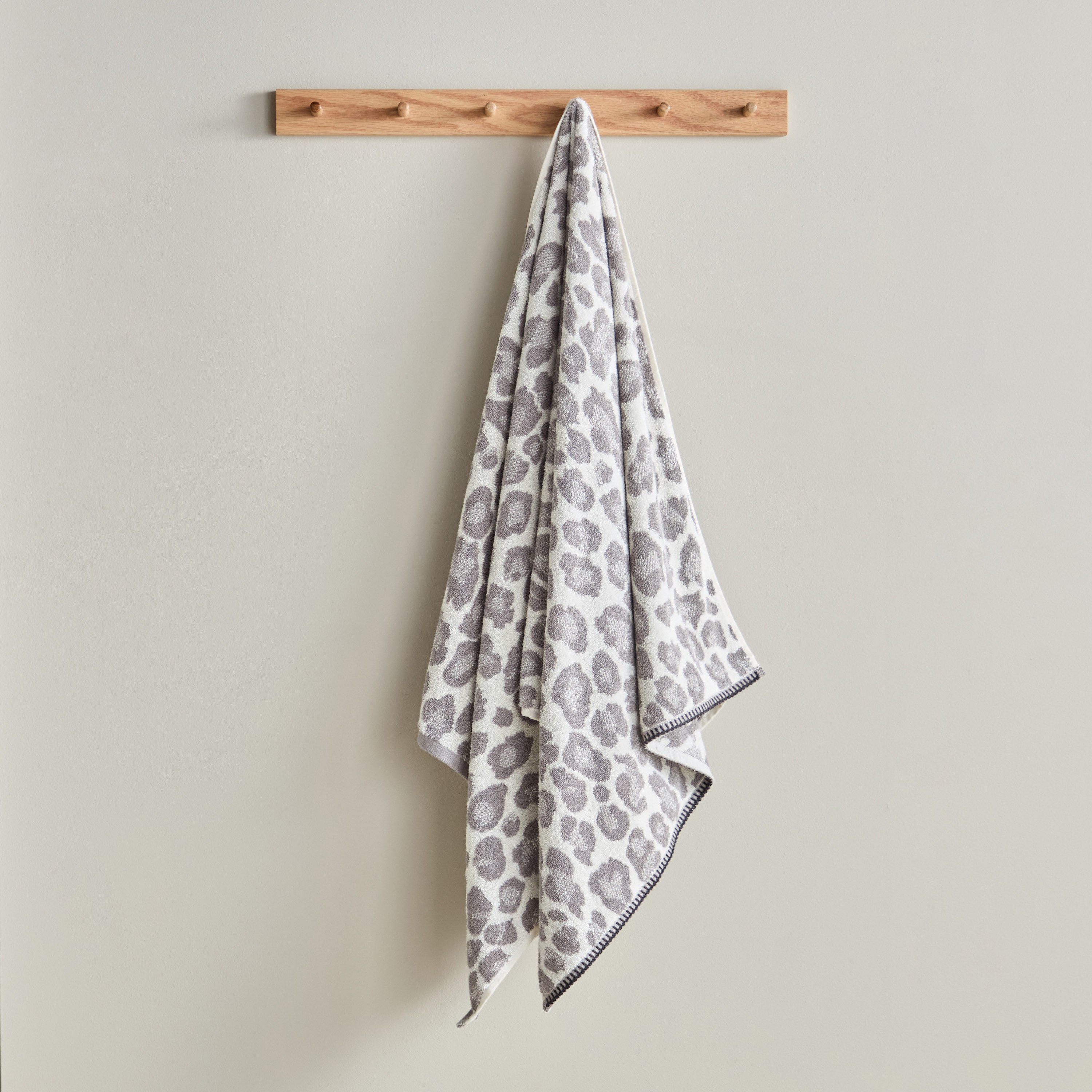منشفة حمام تركي قطن جاكار بخيوط مصبوغة من أوبولينس ليوبارد - 70×140 سم-hbxbathroom-bathroomtextiles-image-1