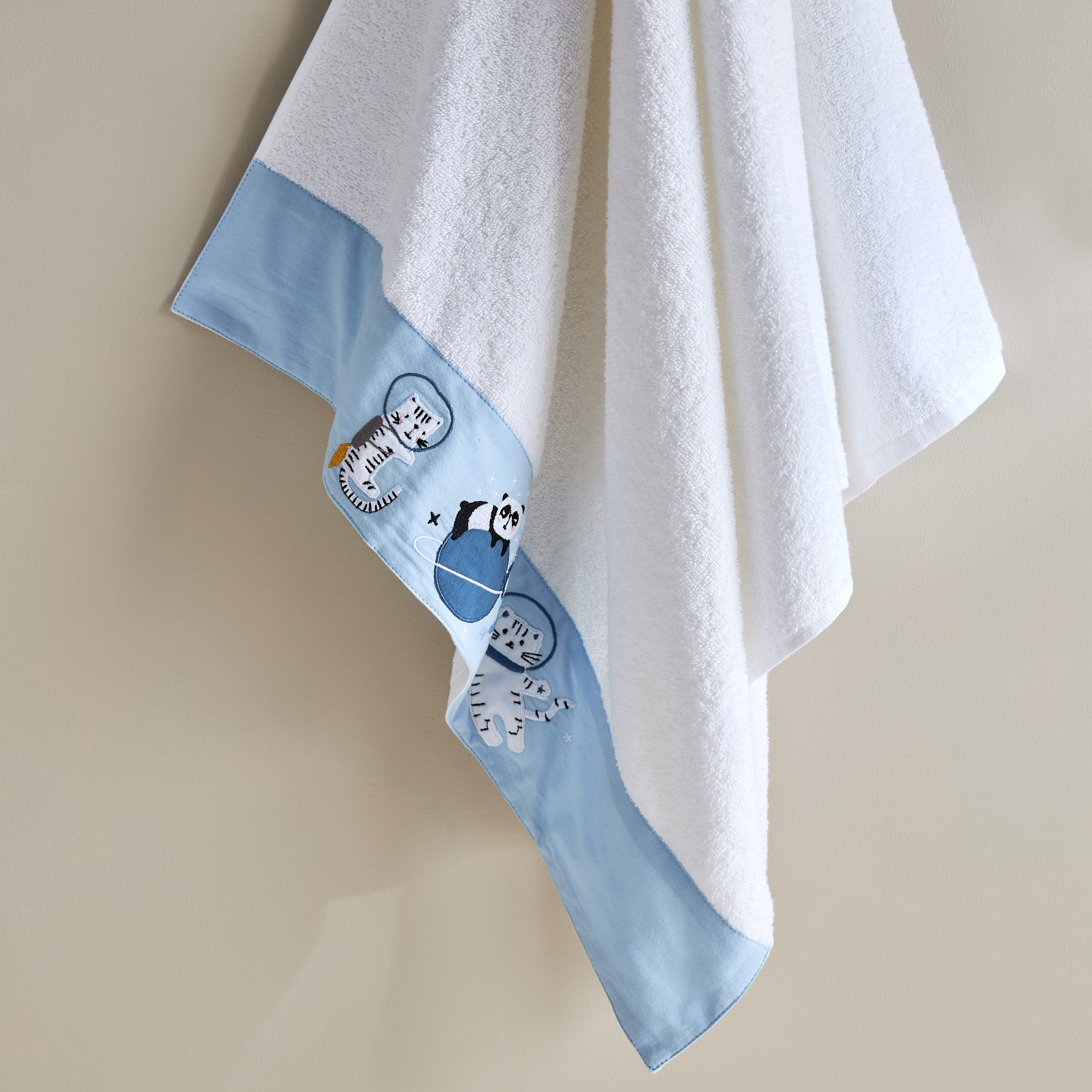 Grace Gearhead Cosmos Turkish Cotton Kids Bath Towel - 65x136 cm-hbxhomeware-hbxkidsandyouth-image-3