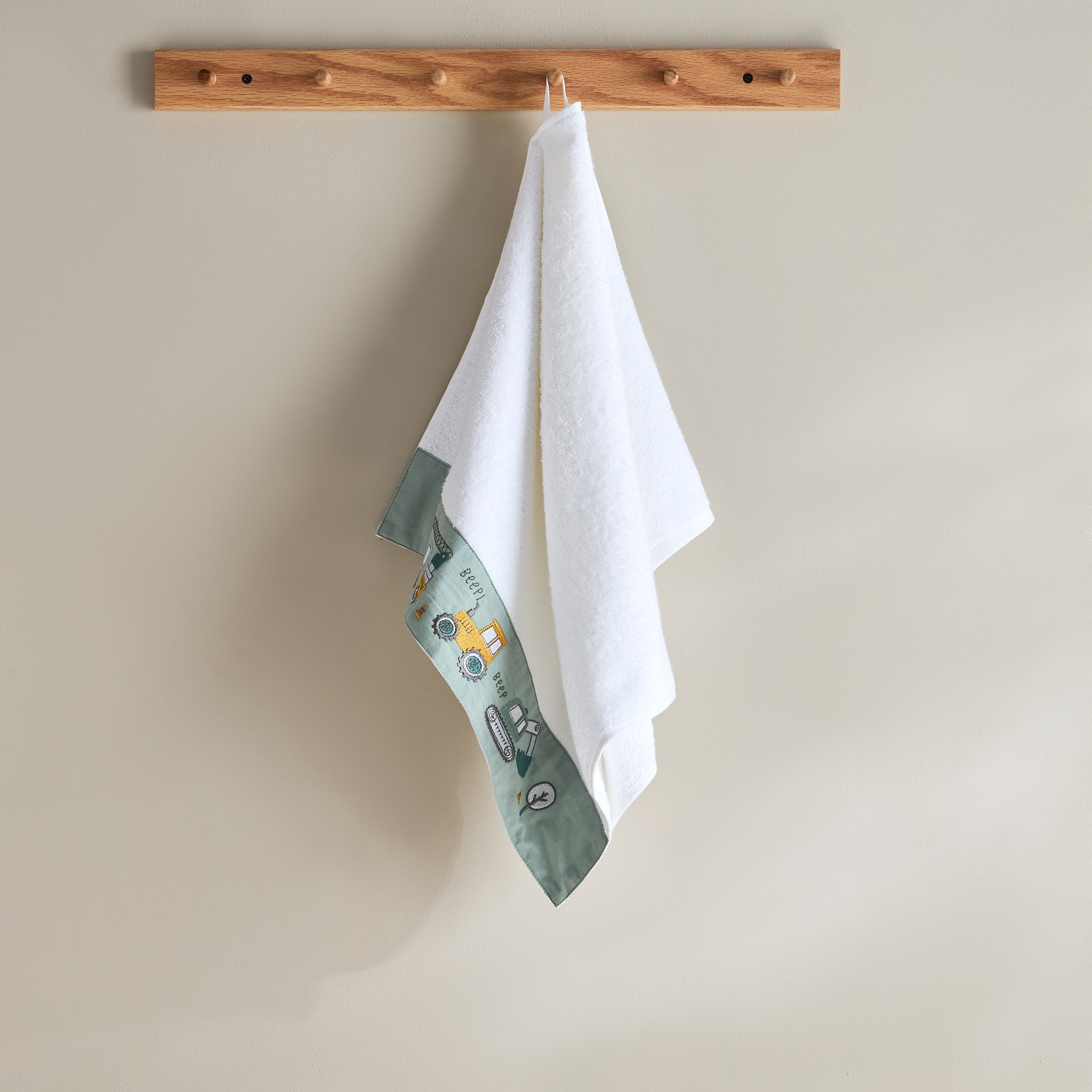 Grace Gearhead Beep Beep Turkish Cotton Kids Hand Towel - 50x80 cm-hbxhomeware-hbxkidsandyouth-image-1