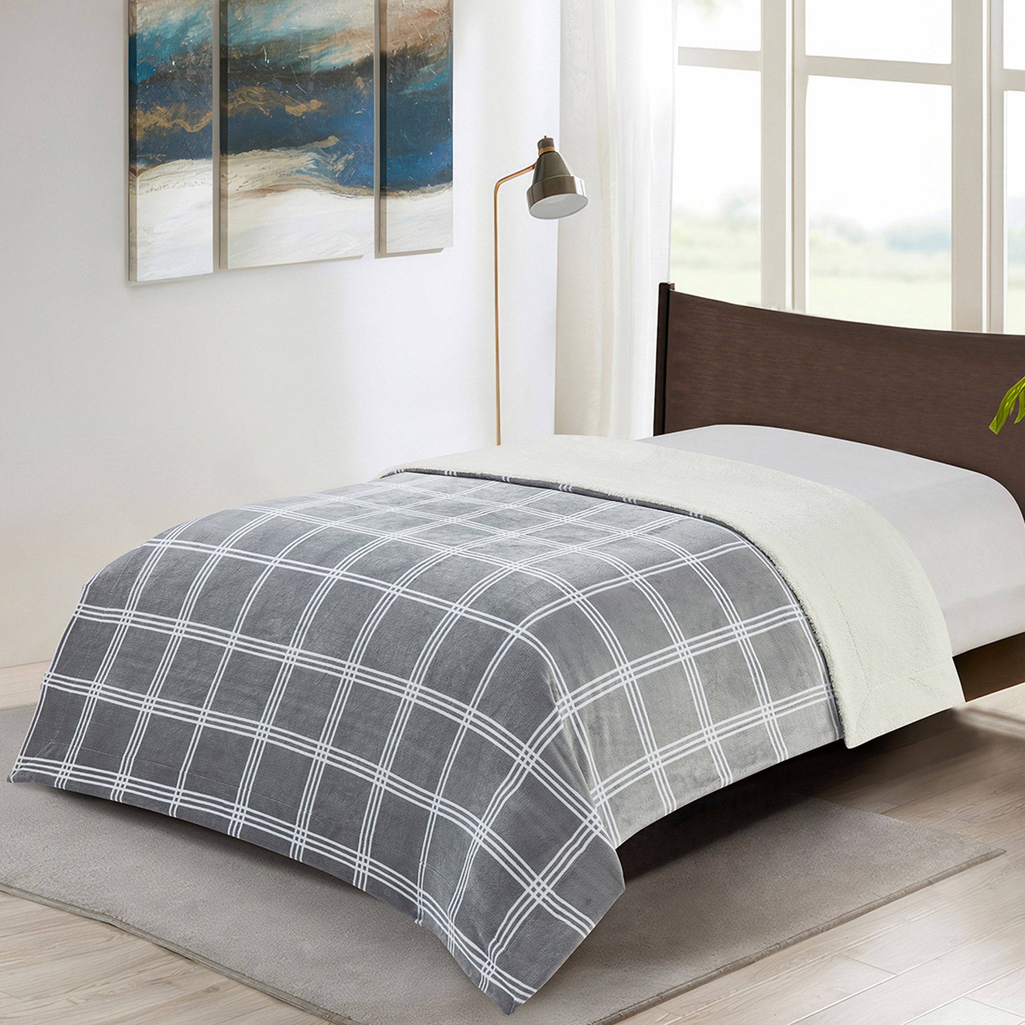 Braxton Magadan Printed Flannel Sherpa Twin Blanket - 150x200 cm-hbxhomeware-hbxbedroom-image-2