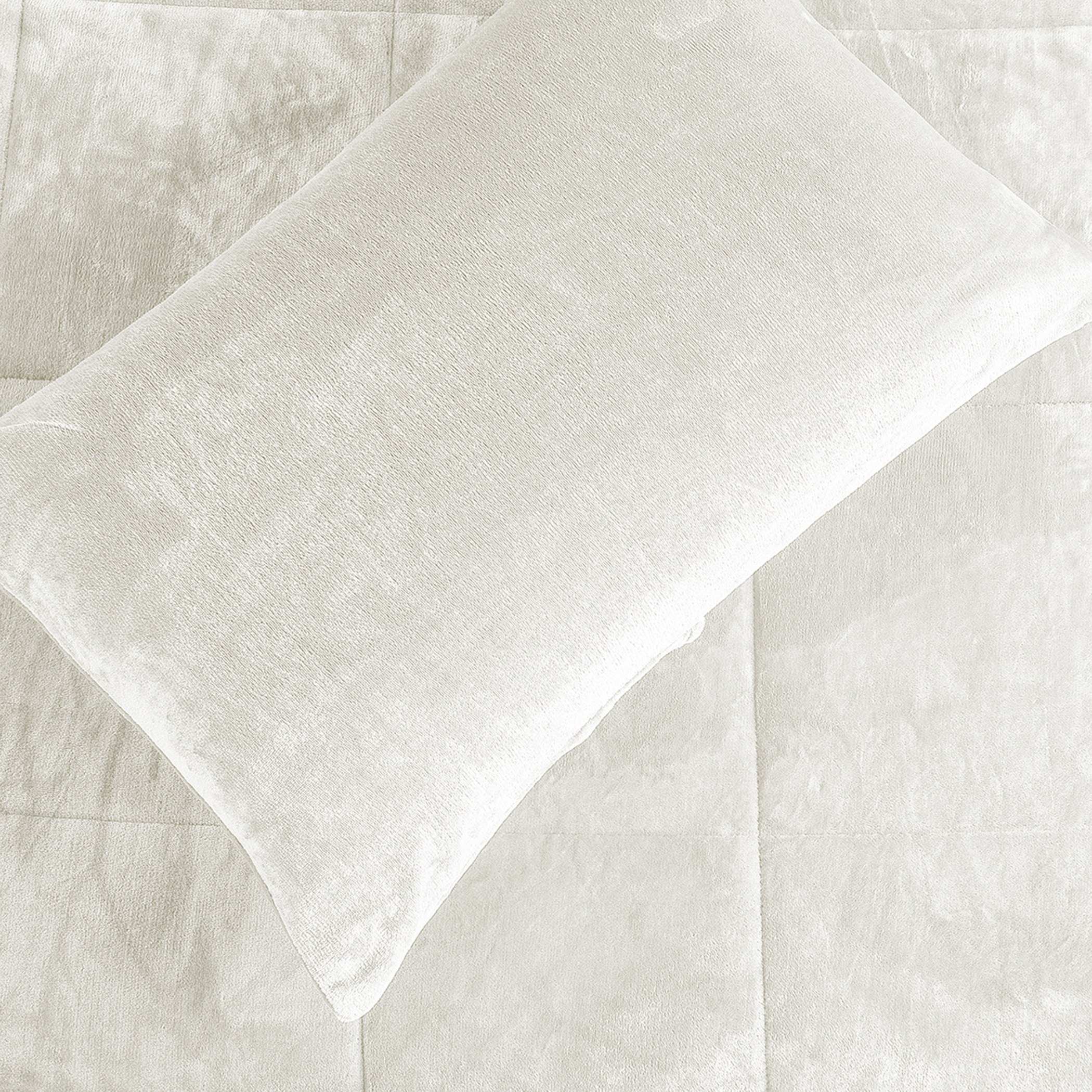 Nariko 3-Piece Solid Flannel King Comforter Set - 220x240 cm-hbxhomeware-hbxbedroom-image-5