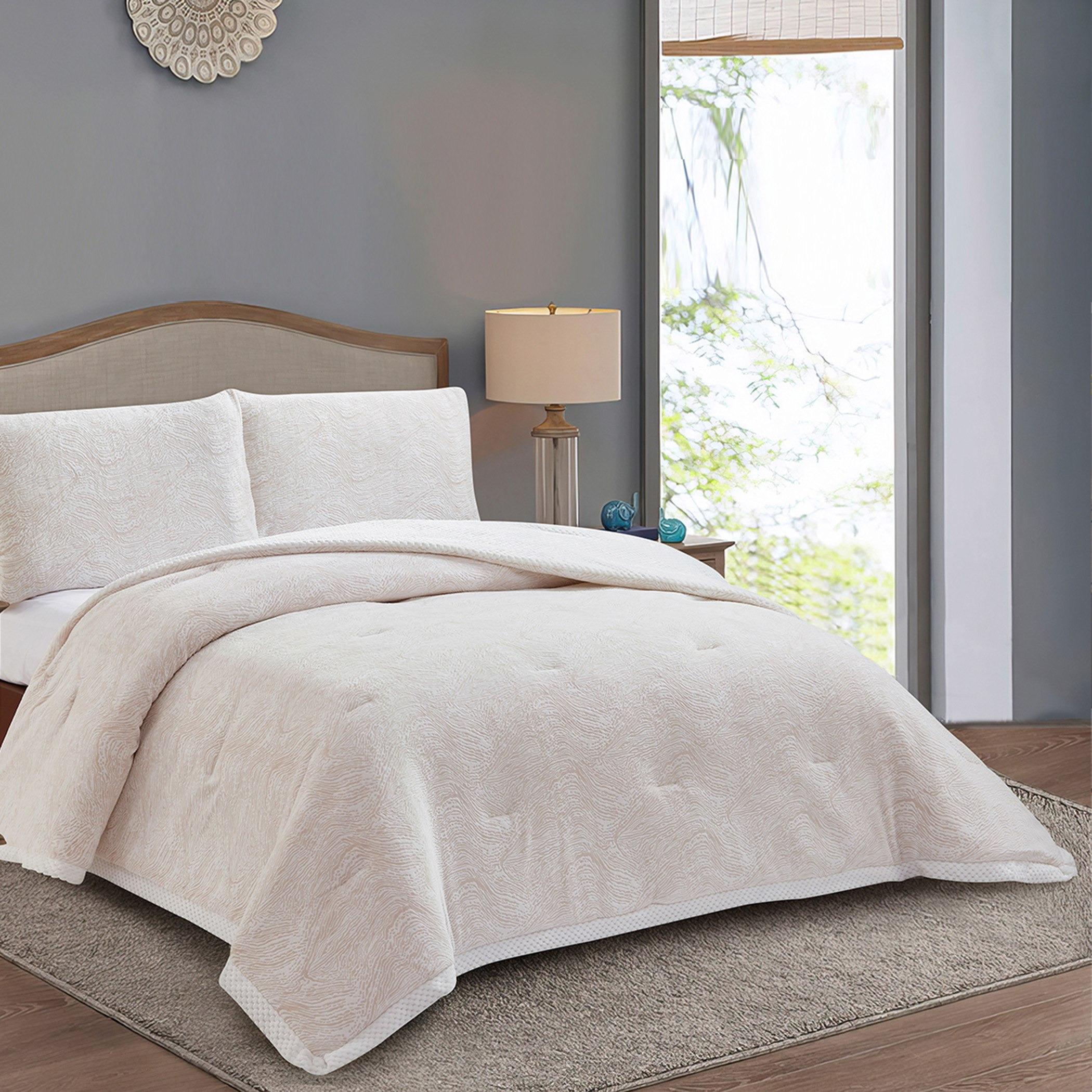 Bern Miass 3-Piece Micromilk Velvet Flannel King Comforter Set - 220x240 cm-hbxhomeware-hbxbedroom-image-1