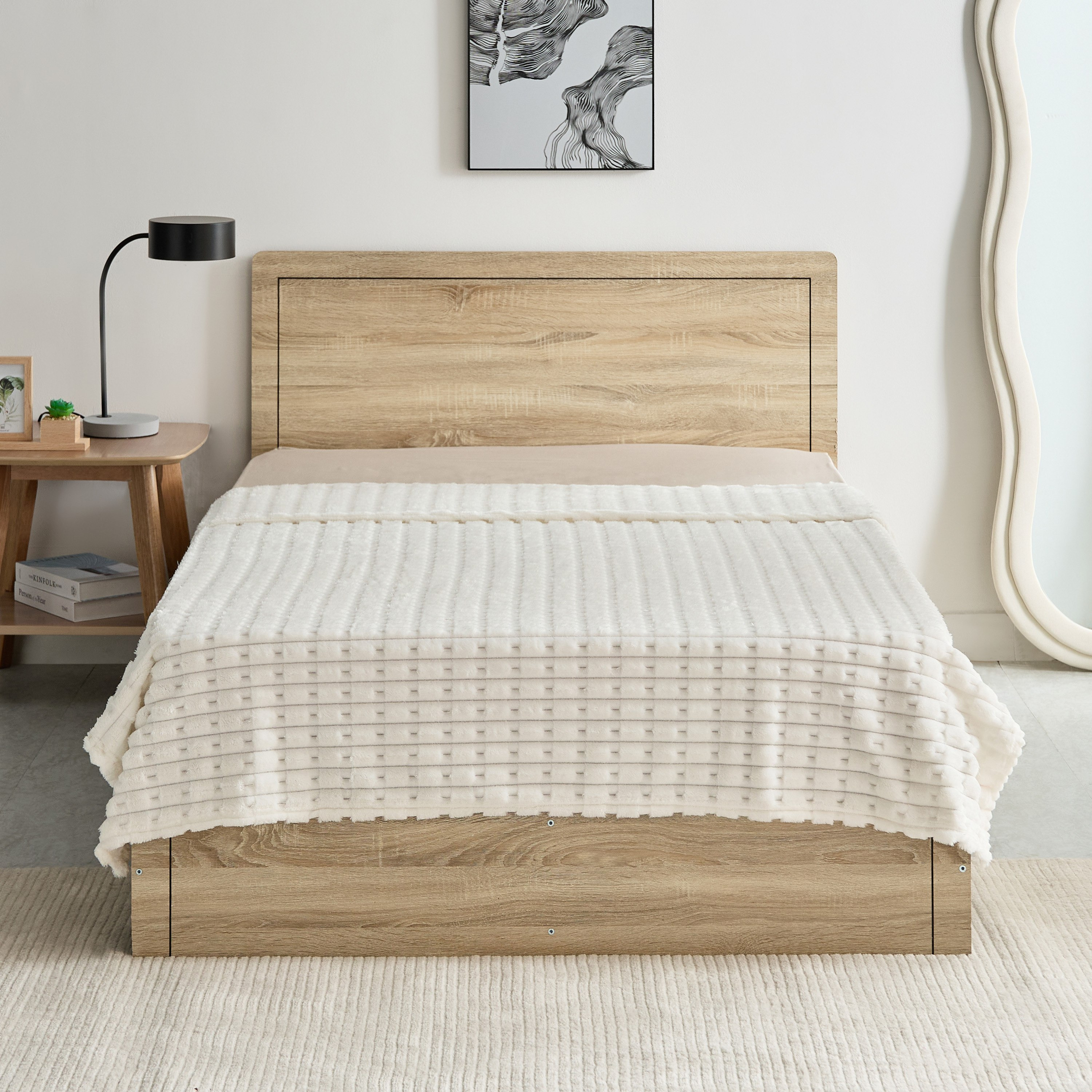 Delft Jacquard Flannel Twin Blanket - 150x200 cm-hbxhomeware-hbxbedroom-image-2