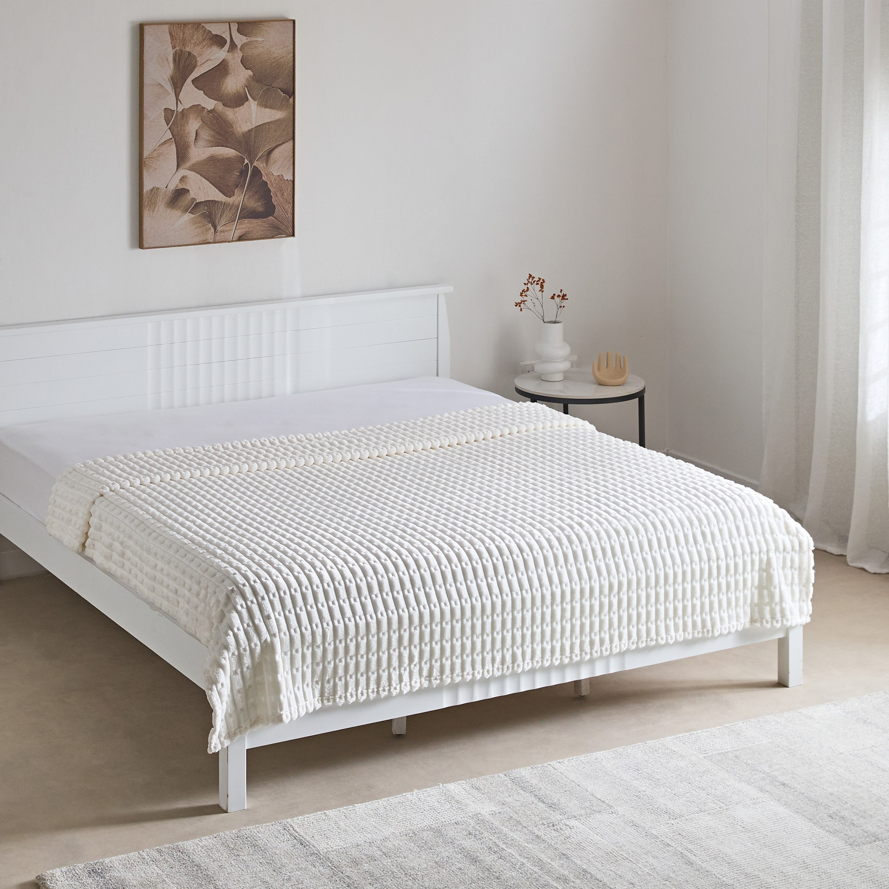 Delft Jacquard Flannel Queen Blanket - 200x220 cm-hbxhomeware-hbxbedroom-image-1