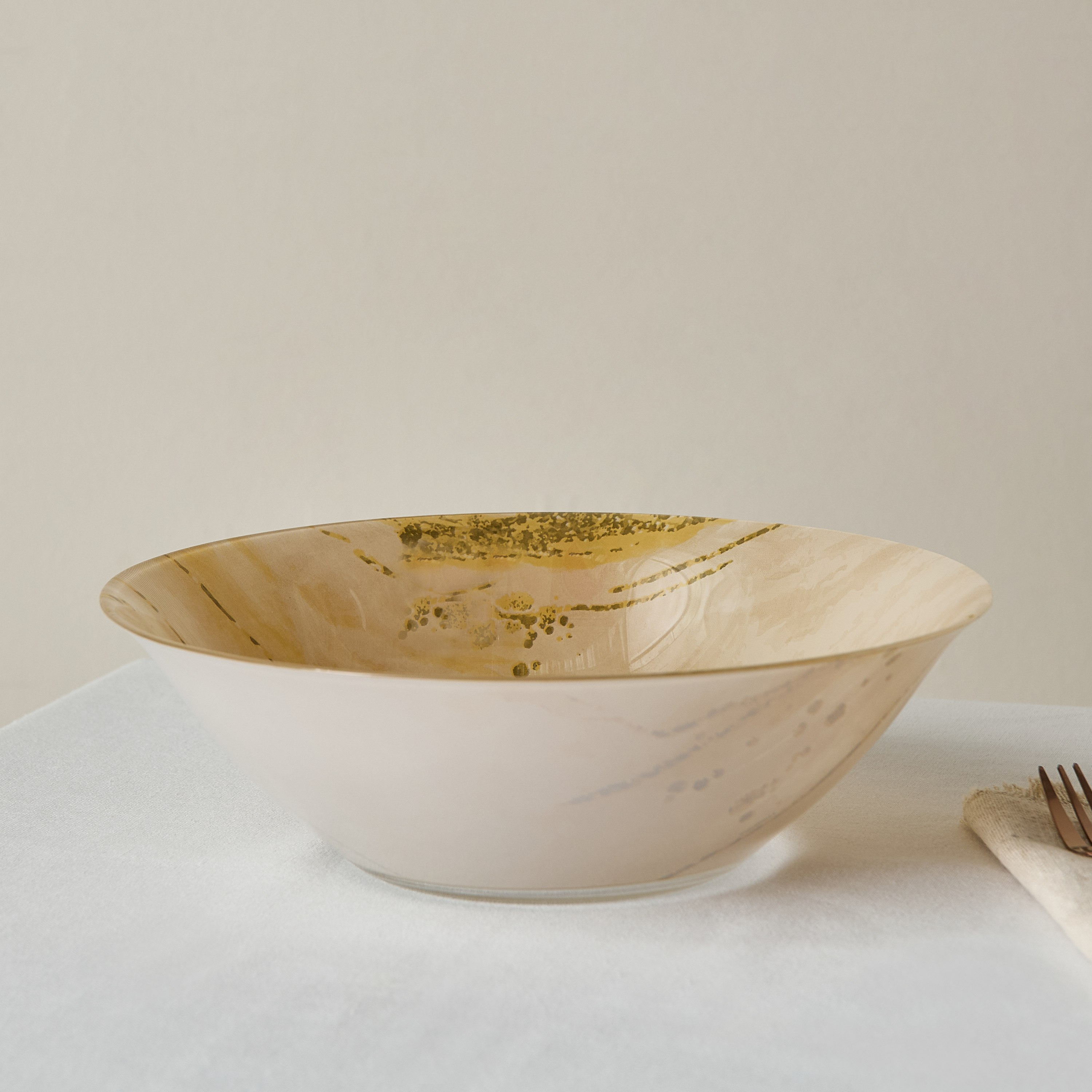 وعاء تقديم زجاج إلكورتيا من لومينارك - 27 سم-hbxdecorandfurnishings-tabletop-crockery-image-1