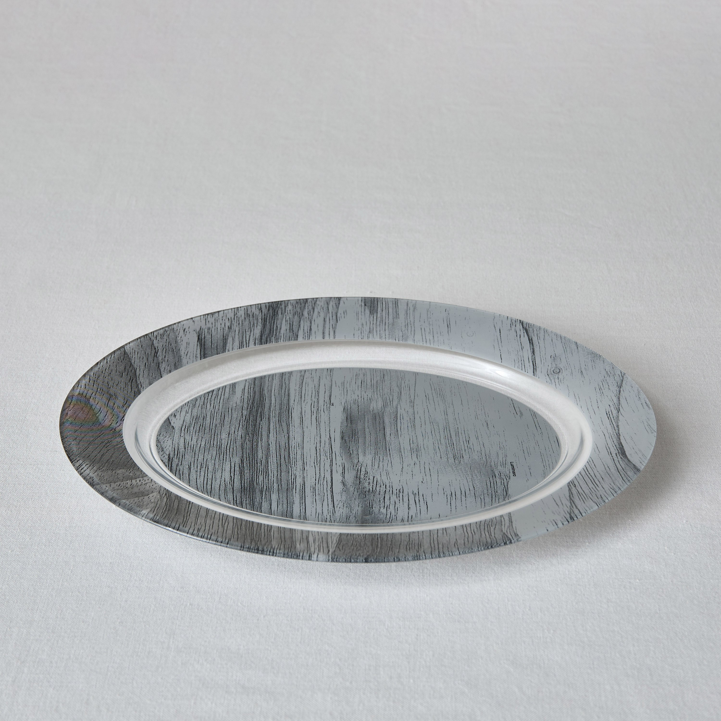 صحن بيضاوي خشبي بطبعات تيمب دايركت من لومينارك - 35 سم-hbxdecorandfurnishings-tabletop-crockery-image-2
