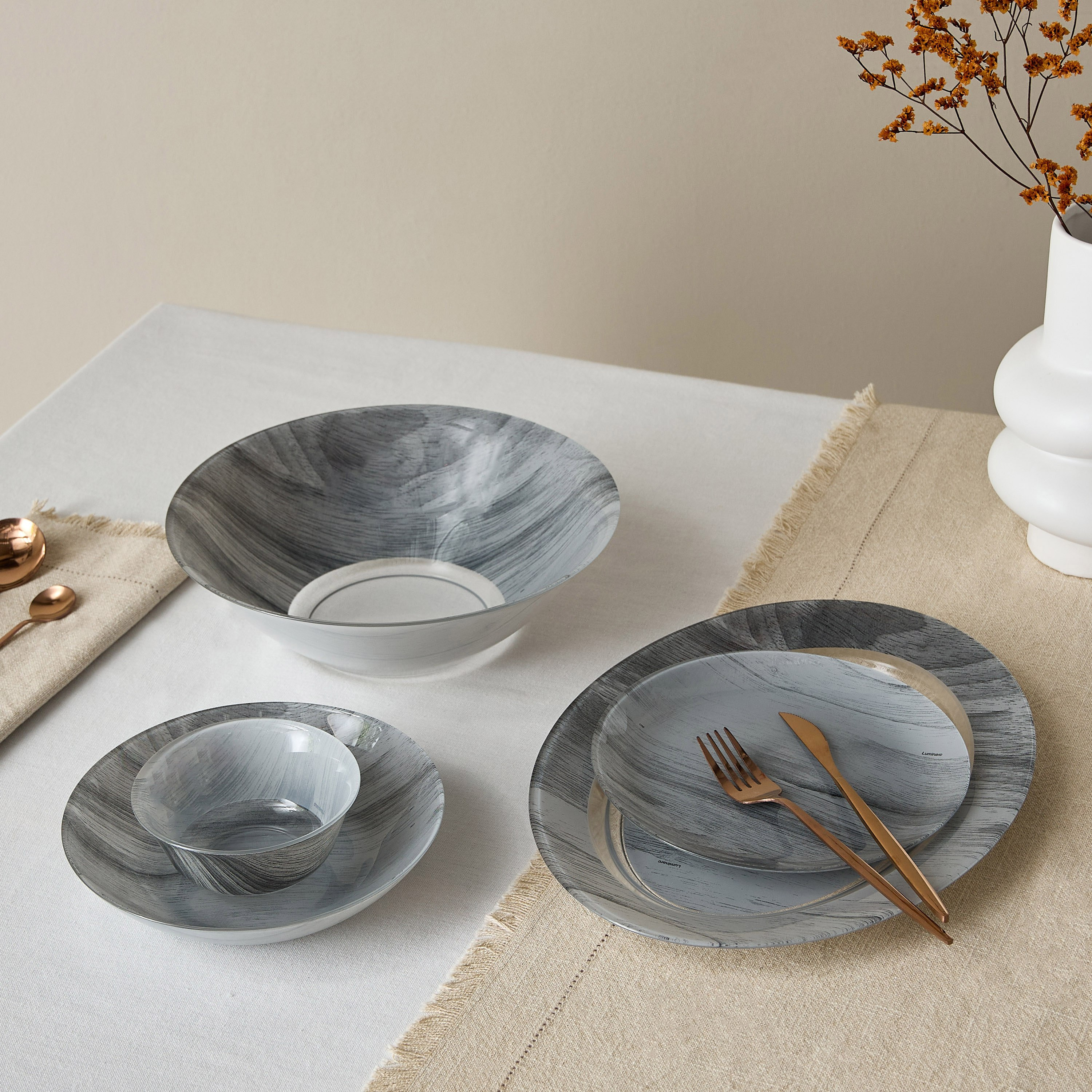 صحن بيضاوي خشبي بطبعات تيمب دايركت من لومينارك - 35 سم-hbxdecorandfurnishings-tabletop-crockery-image-4