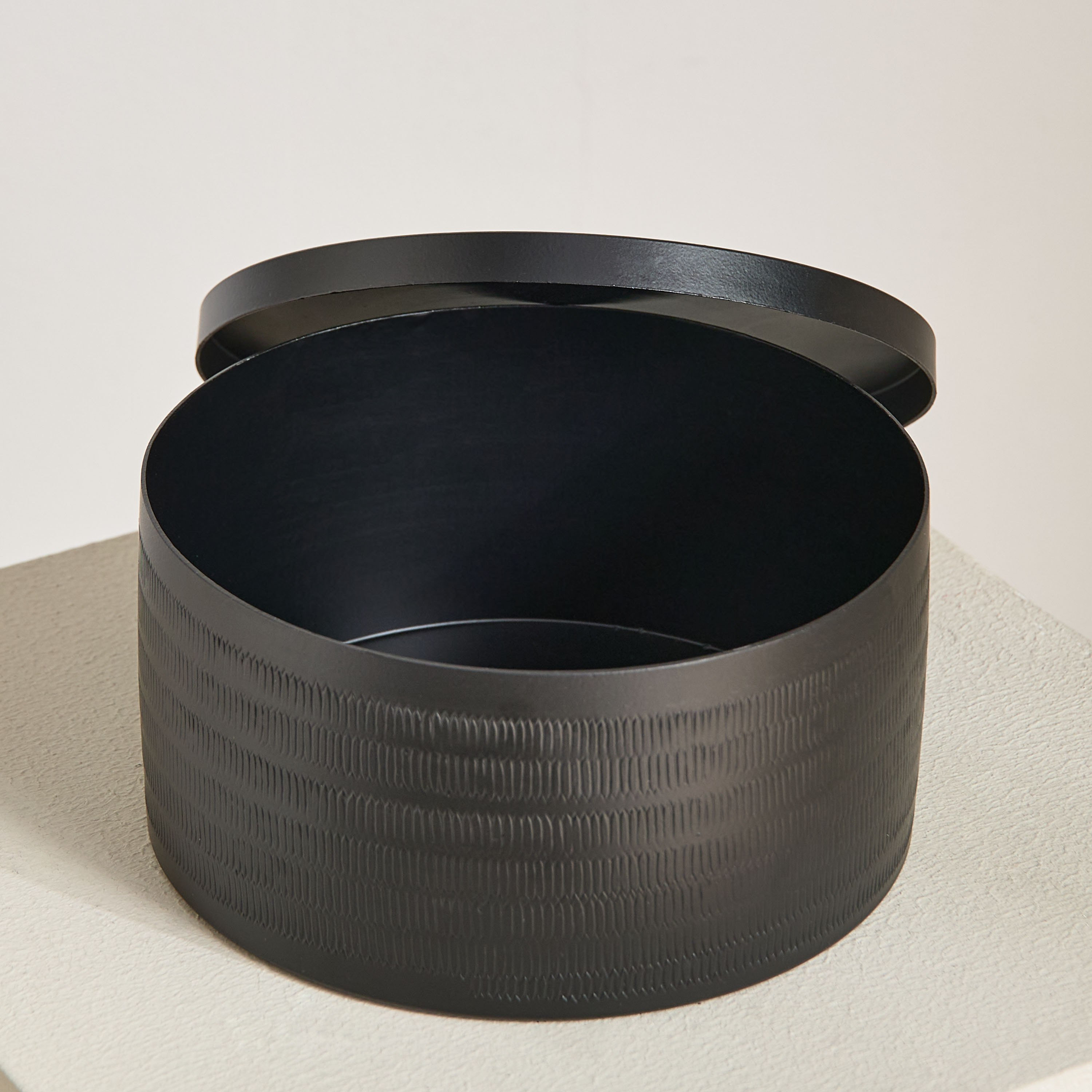 Nydril Rice Hammer Aluminium Box - 17x8.5 cm-hbxhomeware-homedecor-figurinesandornaments-image-2
