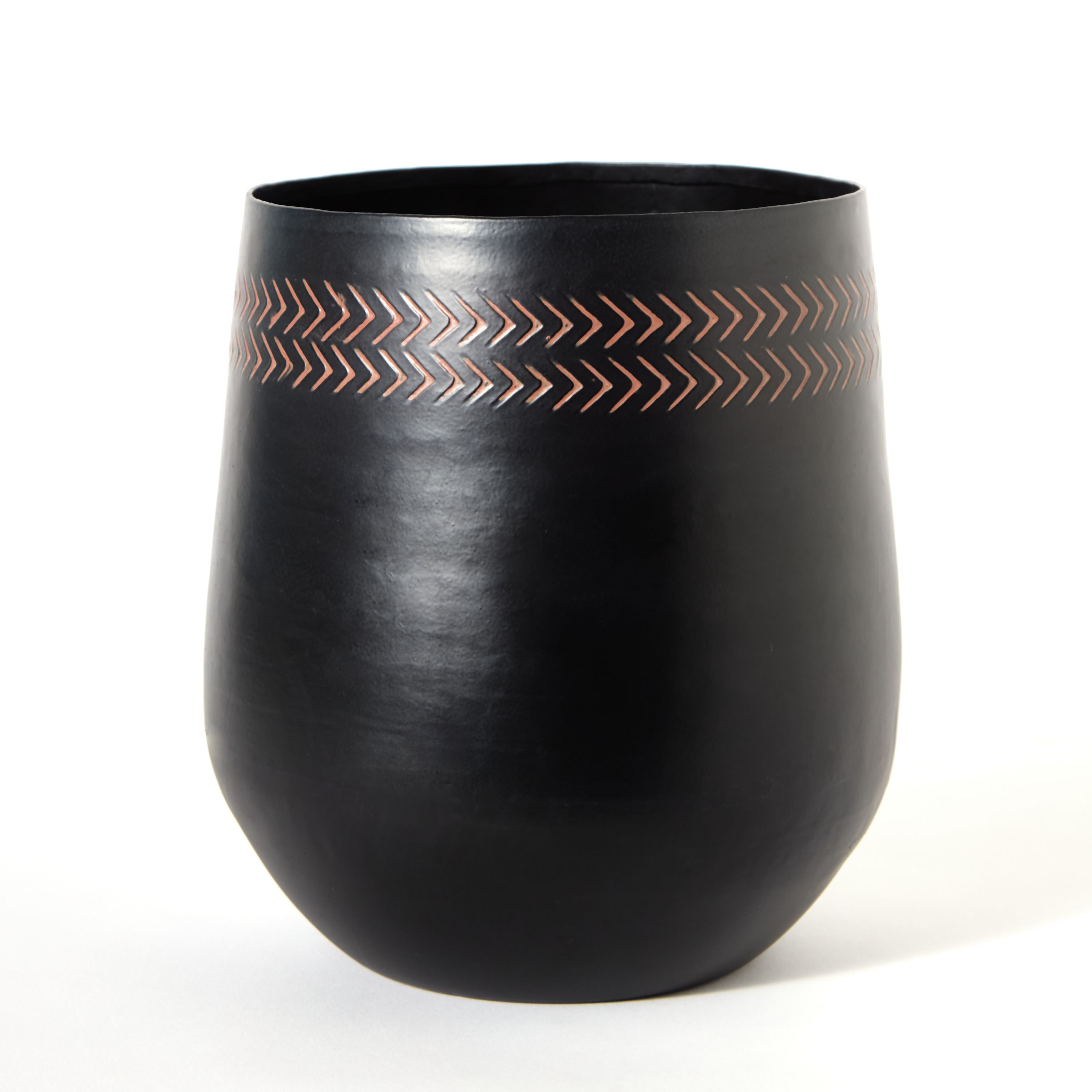 إناء زرع ألومنيوم مطروق من نيدريل - 20x20x23 سم-hbxhomeware-hbxdecorandfurnishings-image-5
