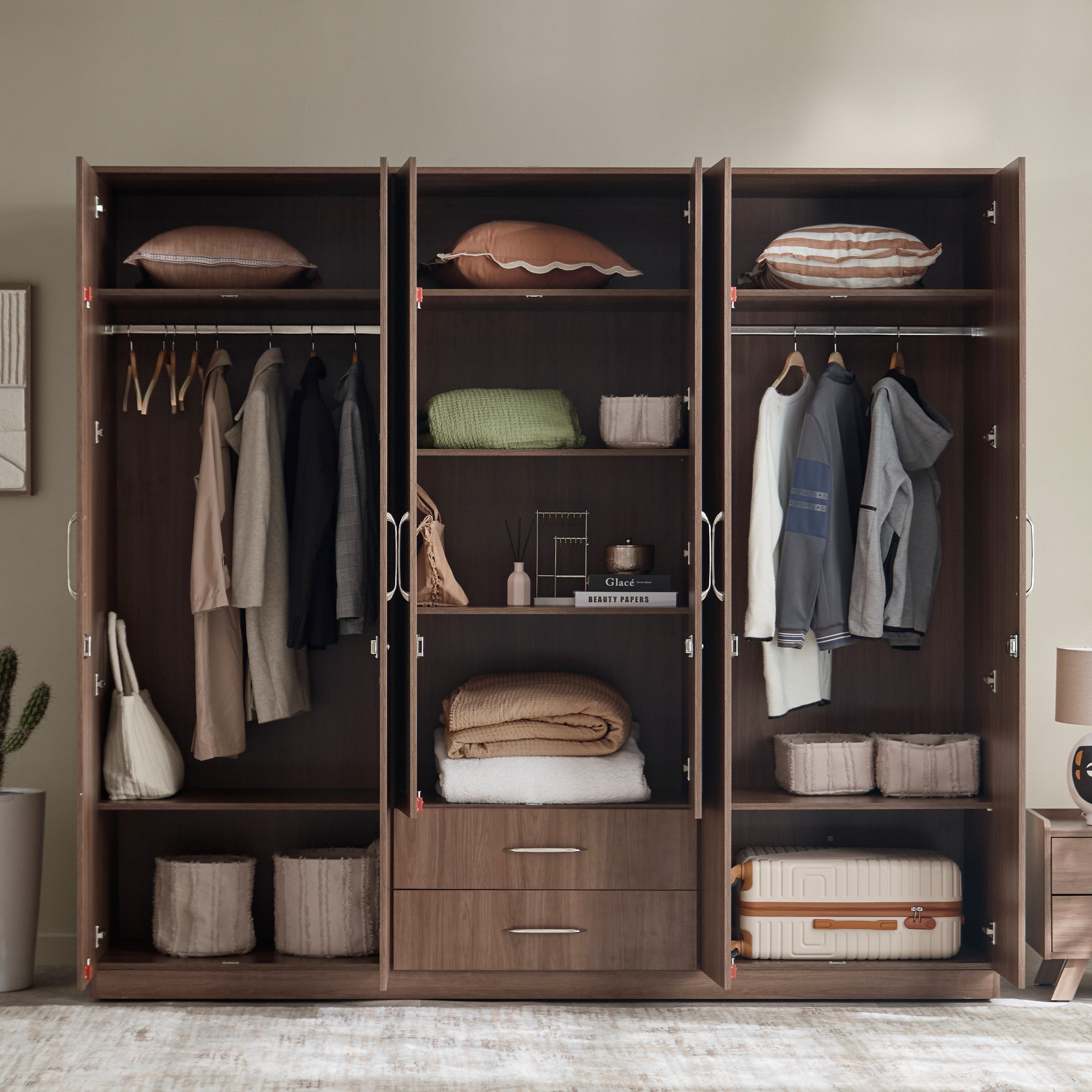 خزانة ملابس 6 أبواب بـ2 درج ومرآة من هيلتون-hbxfurniture-wardrobes-image-3