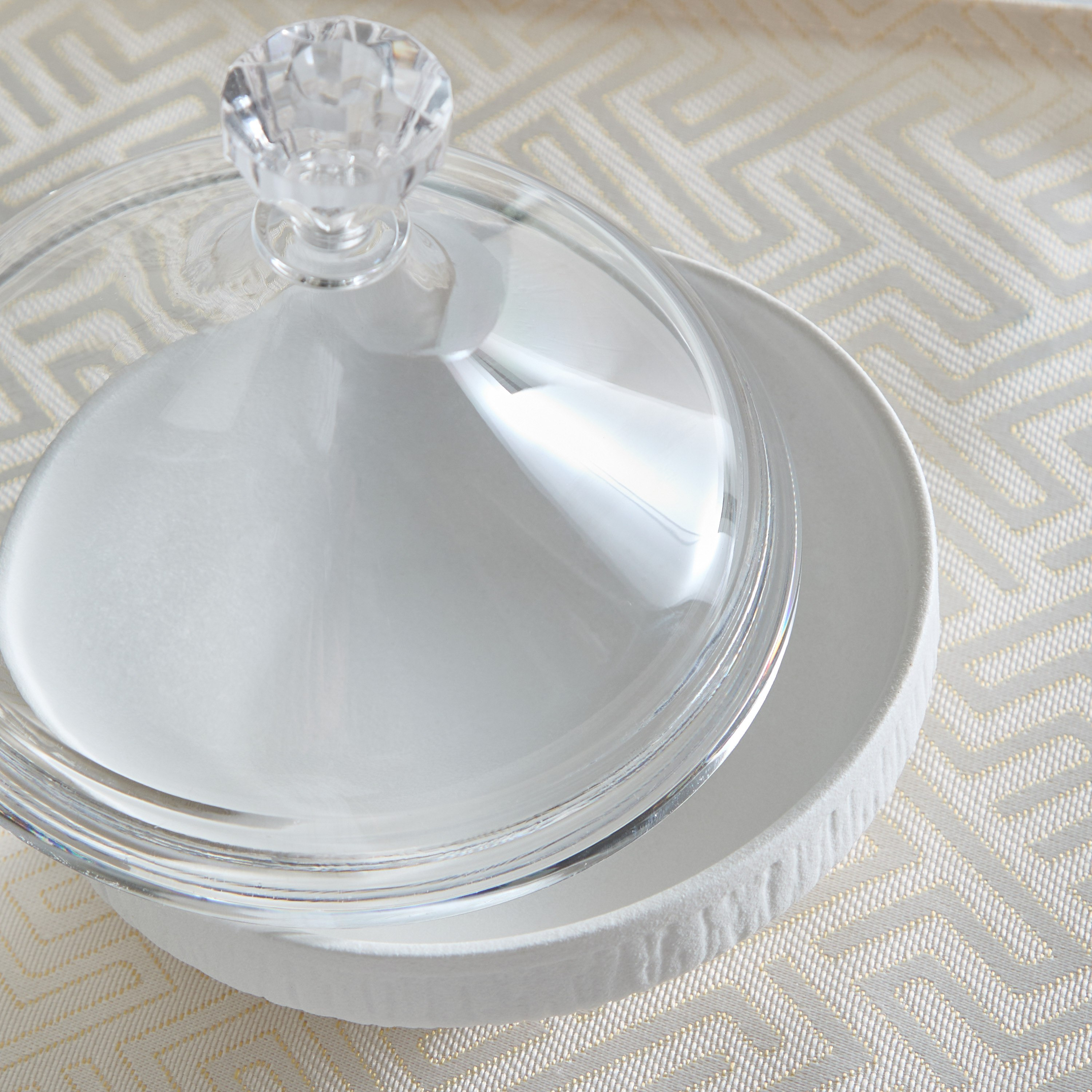 وعاء دائري مع غطاء أكريليك من سلتيك-hbxdecorandfurnishings-tabletop-crockery-image-3