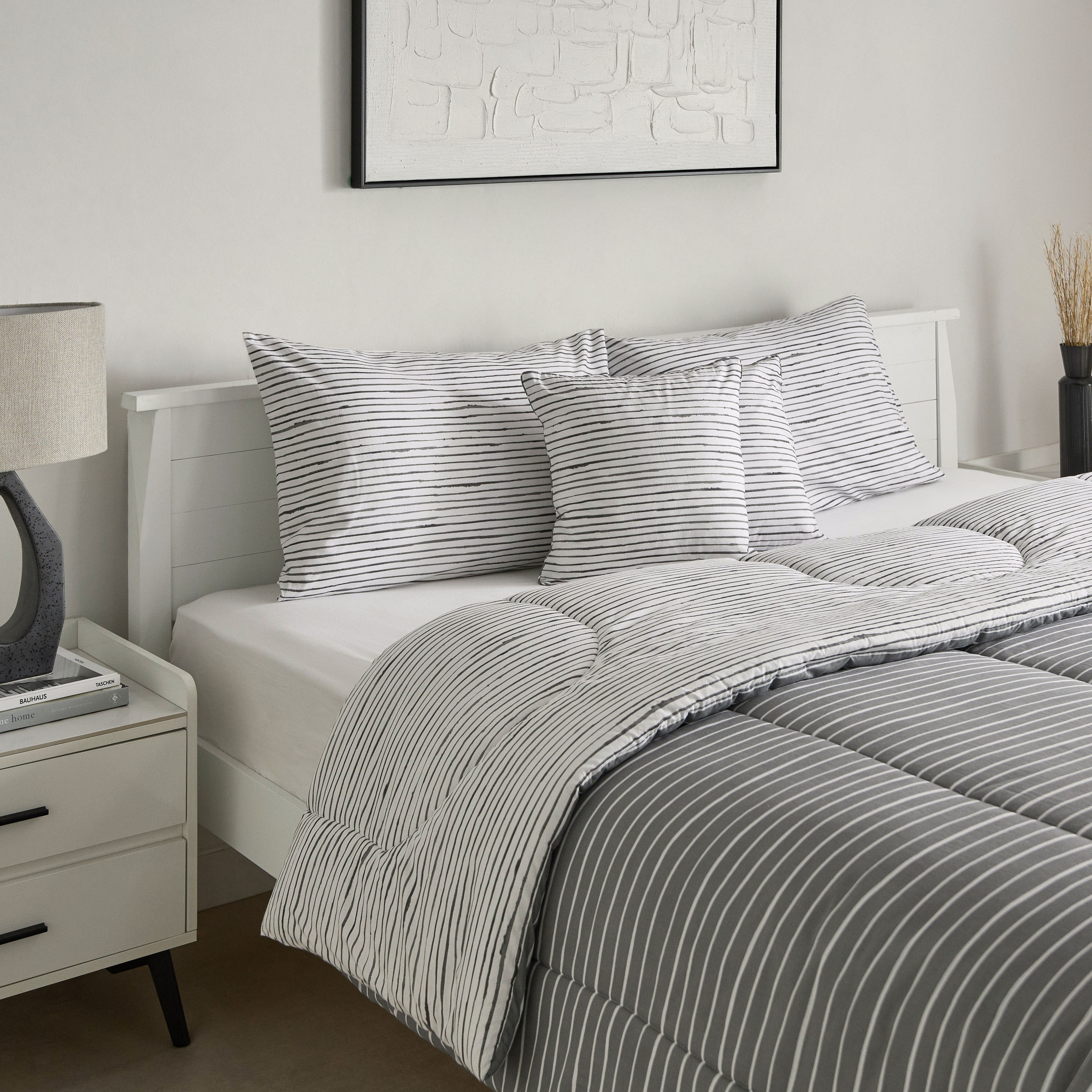 طقم لحاف سوبر كينج قطن 5 قطع بِطبعات من ماديسون لونير - 240x240 سم-hbxhomeware-hbxbedroom-image-1