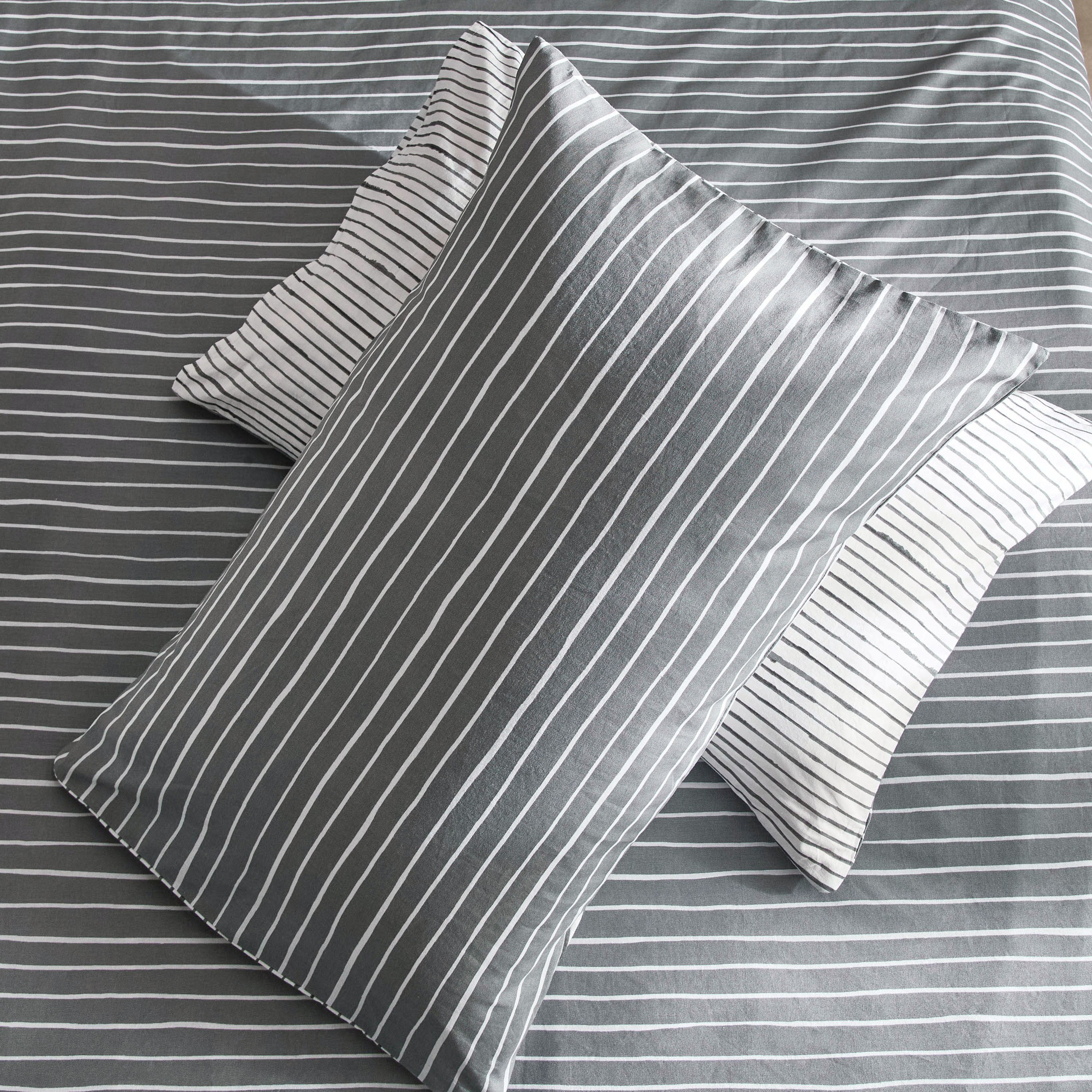 طقم غطاء لحاف مبطن توين قطن بطبعات 3 قطع لونير من ماديسون - 150x220 سم-hbxhomeware-hbxbedroom-image-7