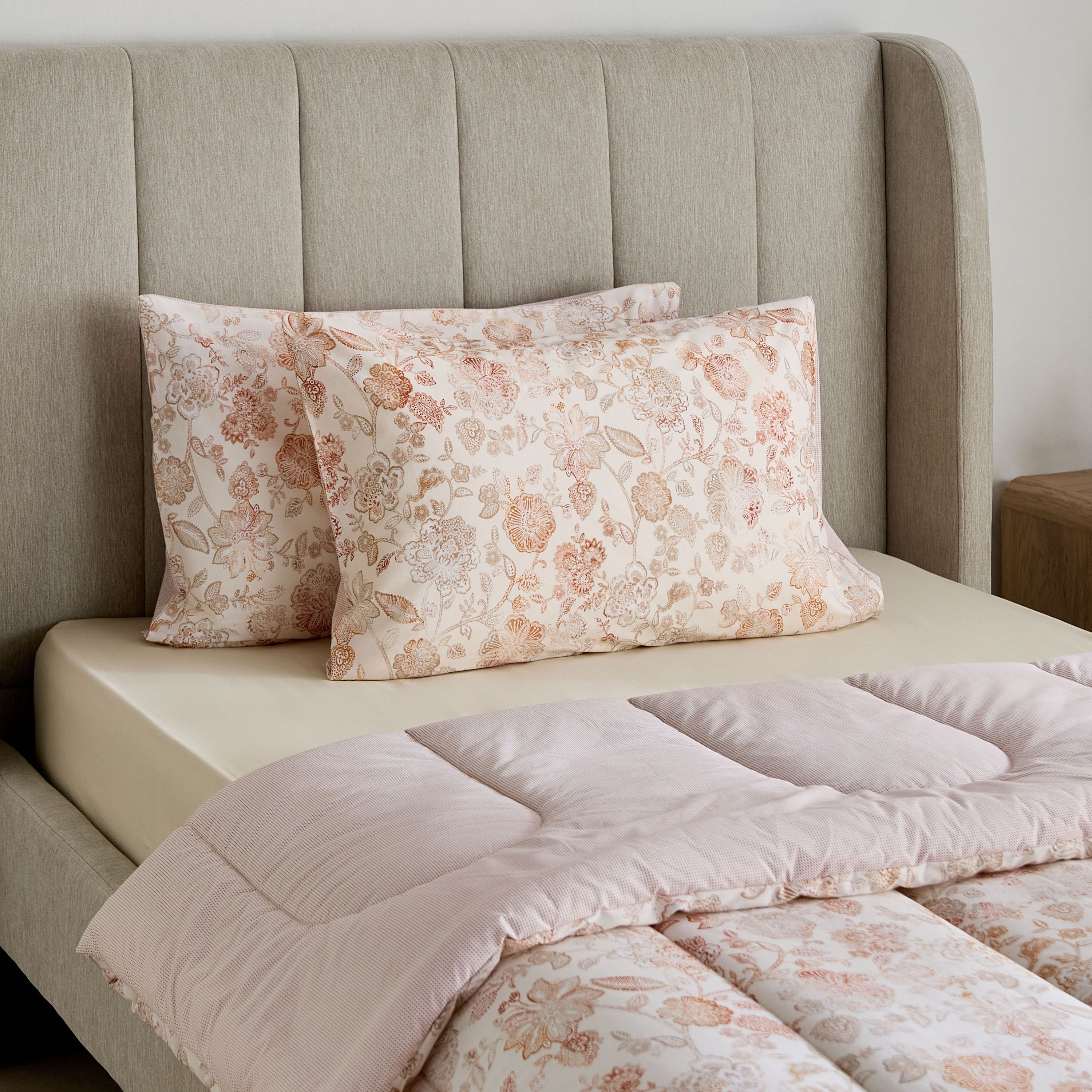 طقم لحاف توين قطن بطبعات 3 قطع فلورسي من ماديسون - 160x220 سم-hbxhomeware-hbxbedroom-image-1