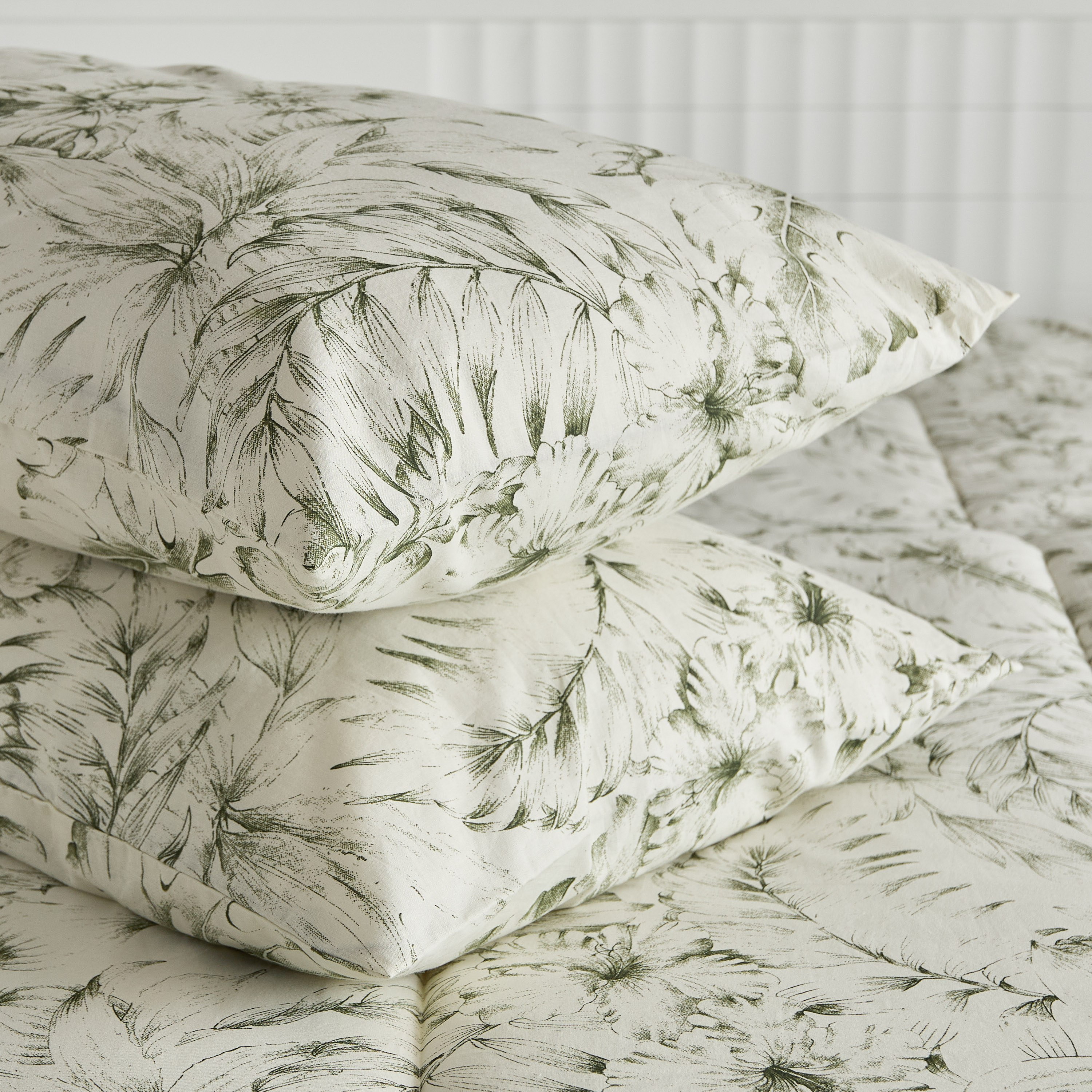 Valencia Cairns 7-Piece Printed Cotton King BIAB Comforter Set - 220x240 cm-hbxhomeware-hbxbedroom-image-8