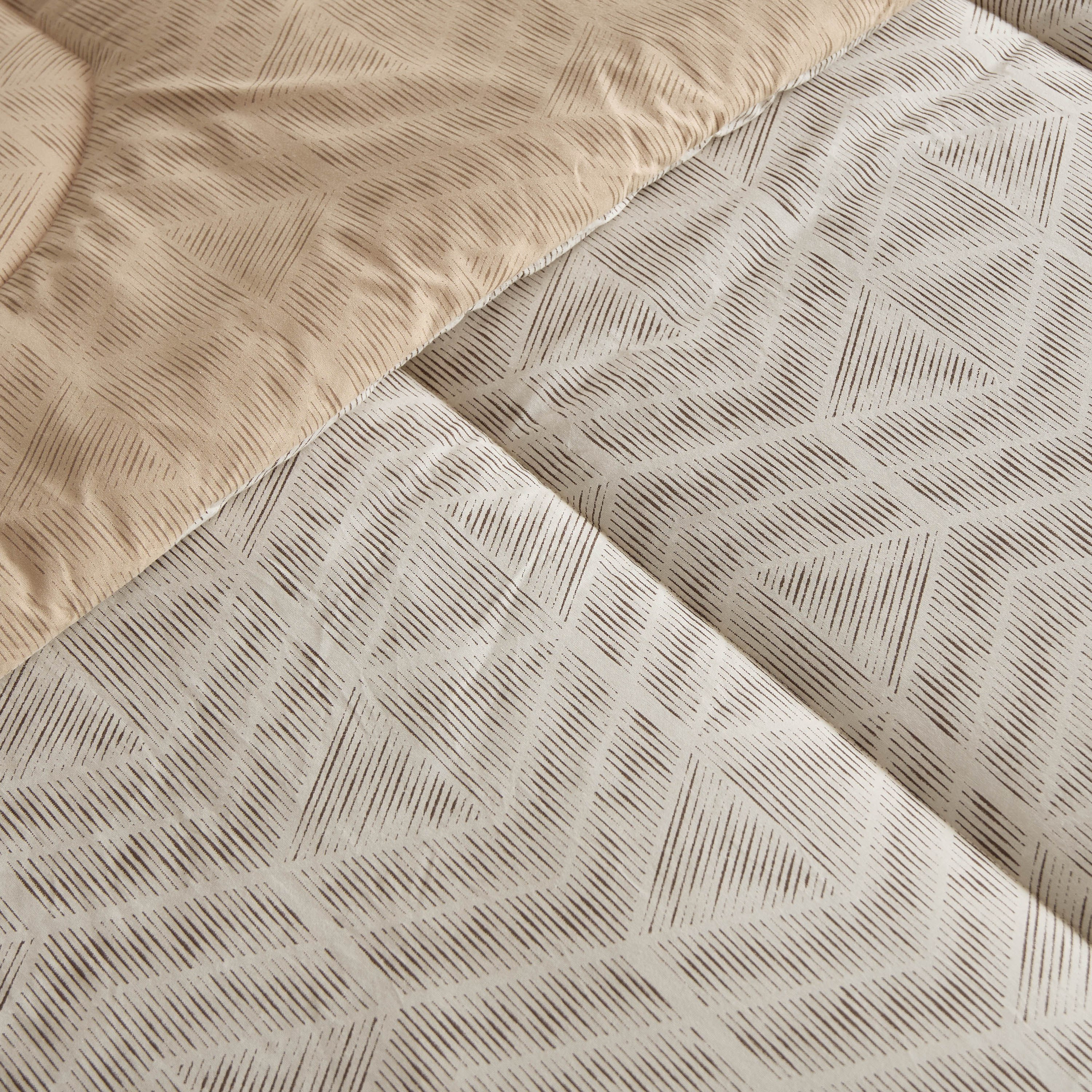 Valencia Lismore 7-Piece Printed Cotton King BIAB Comforter Set - 220x240 cm-hbxhomeware-hbxbedroom-image-5