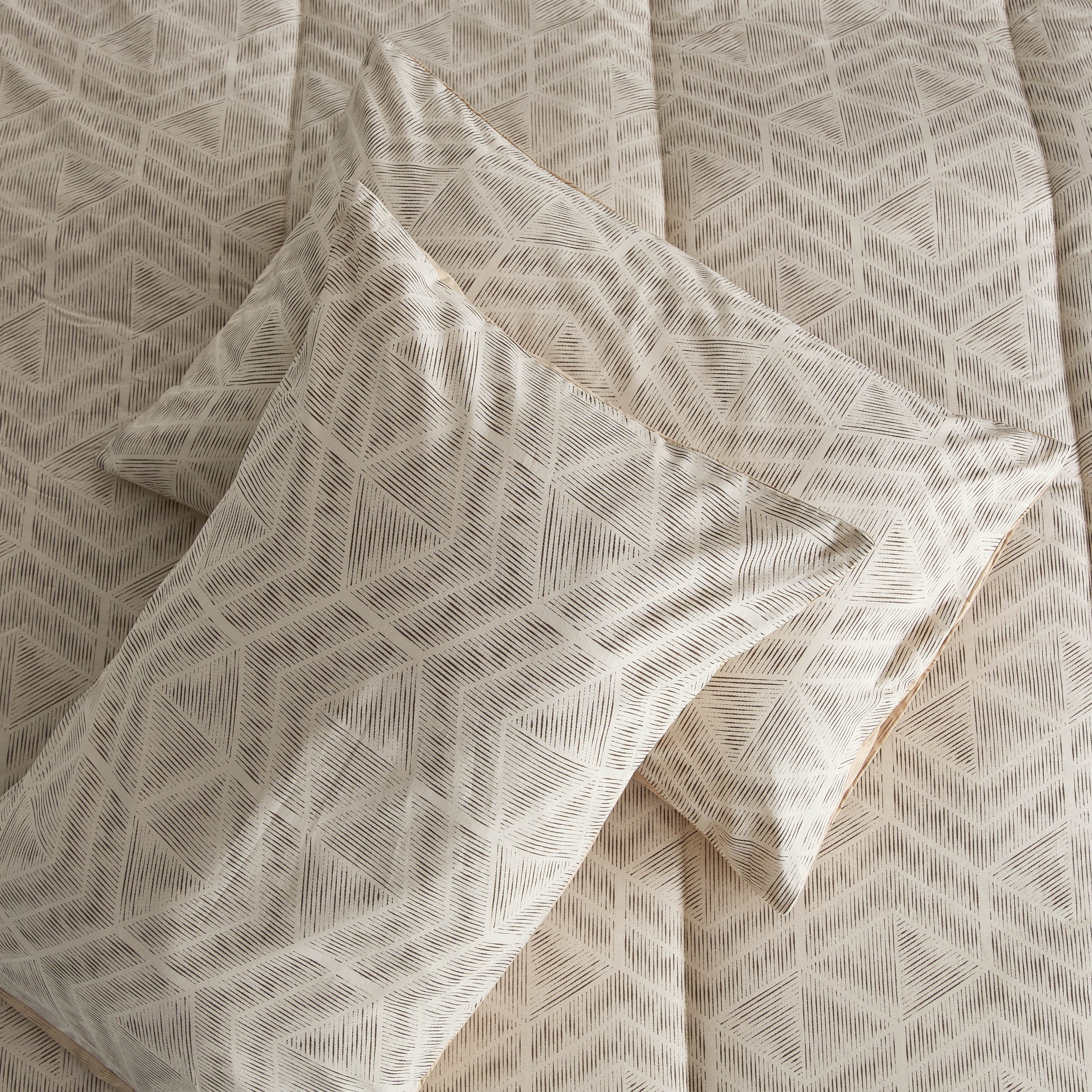 Valencia Lismore 7-Piece Printed Cotton King BIAB Comforter Set - 220x240 cm-hbxhomeware-hbxbedroom-image-6