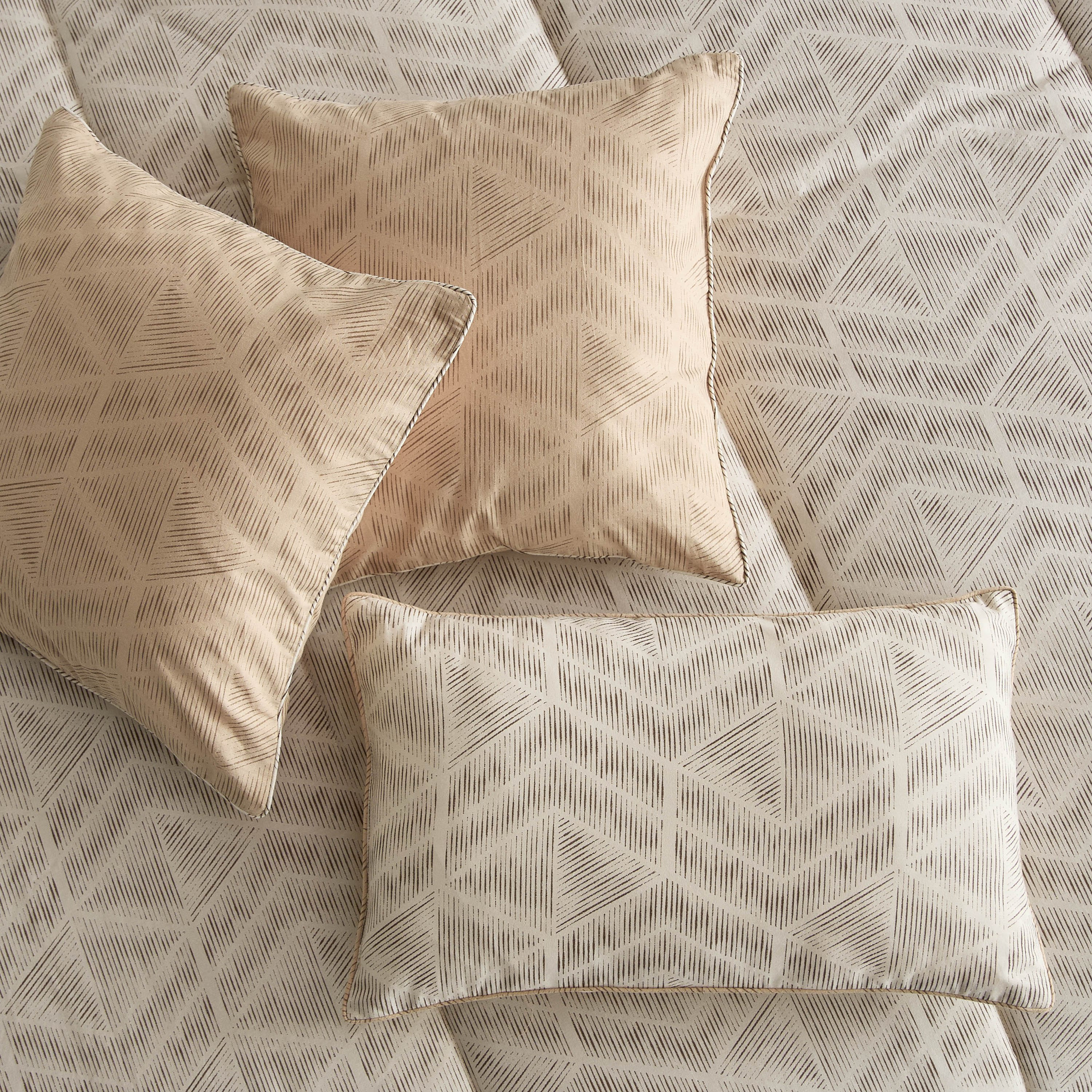 Valencia Lismore 7-Piece Printed Cotton King BIAB Comforter Set - 220x240 cm-hbxhomeware-hbxbedroom-image-7