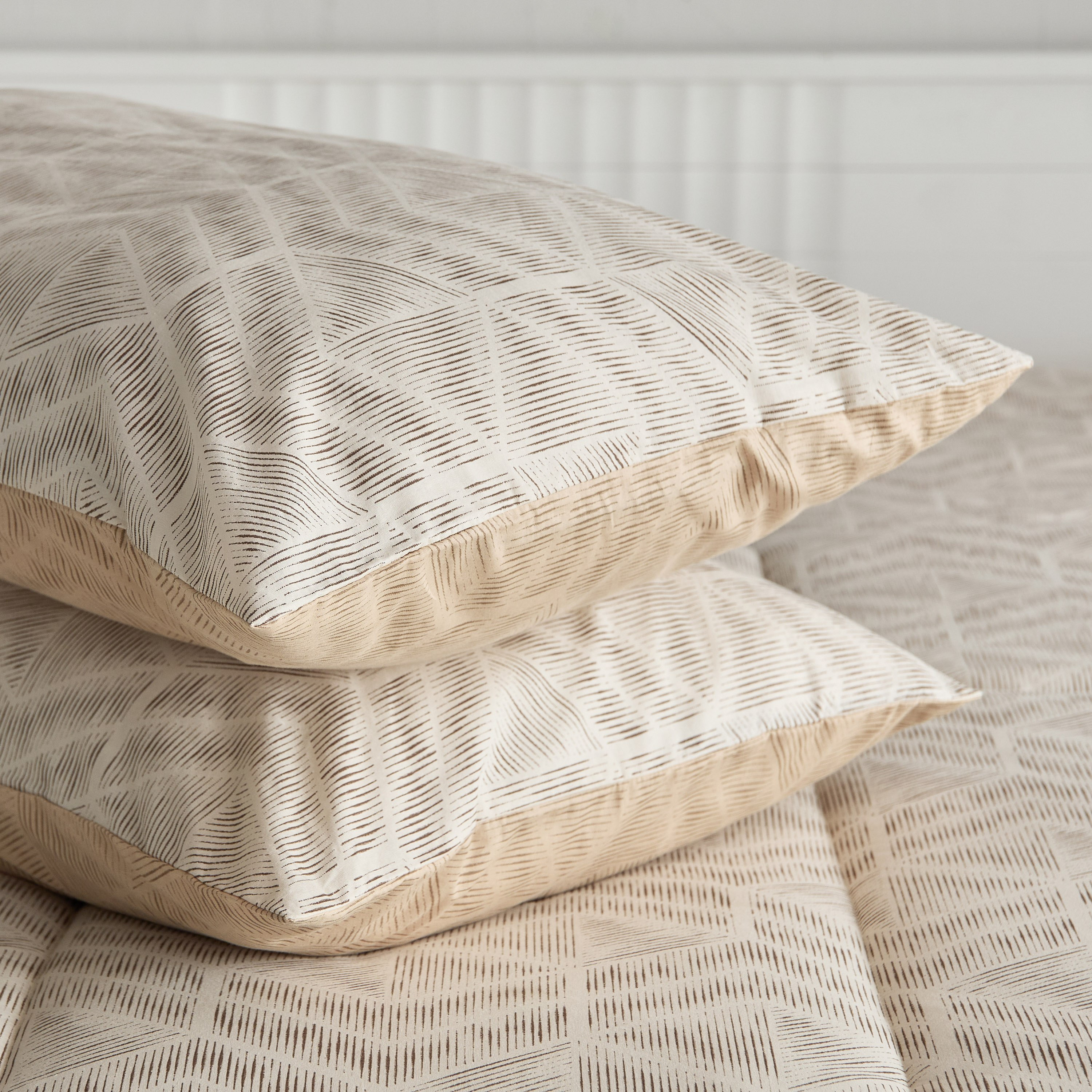 Valencia Lismore 7-Piece Printed Cotton King BIAB Comforter Set - 220x240 cm-hbxhomeware-hbxbedroom-image-8