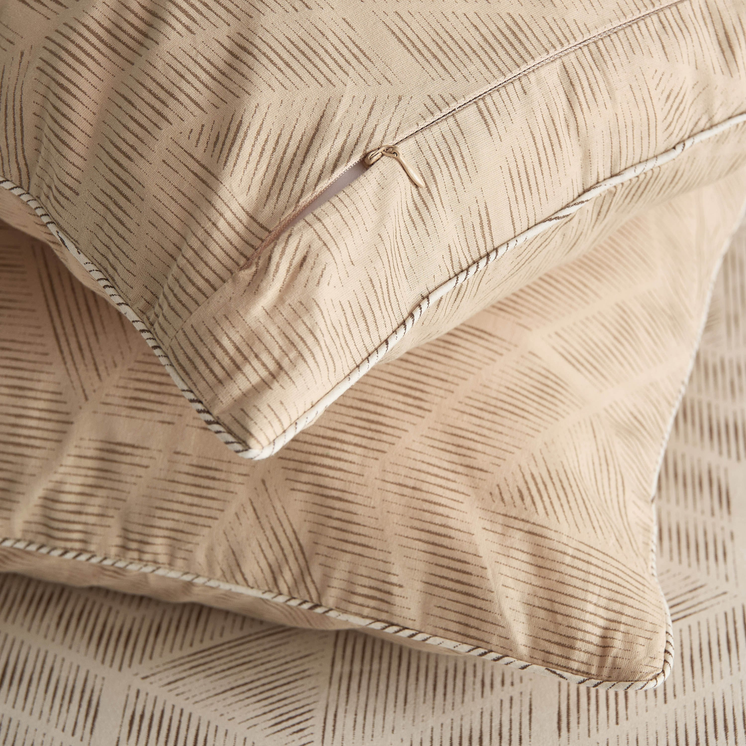 Valencia Lismore 7-Piece Printed Cotton King BIAB Comforter Set - 220x240 cm-hbxhomeware-hbxbedroom-image-9