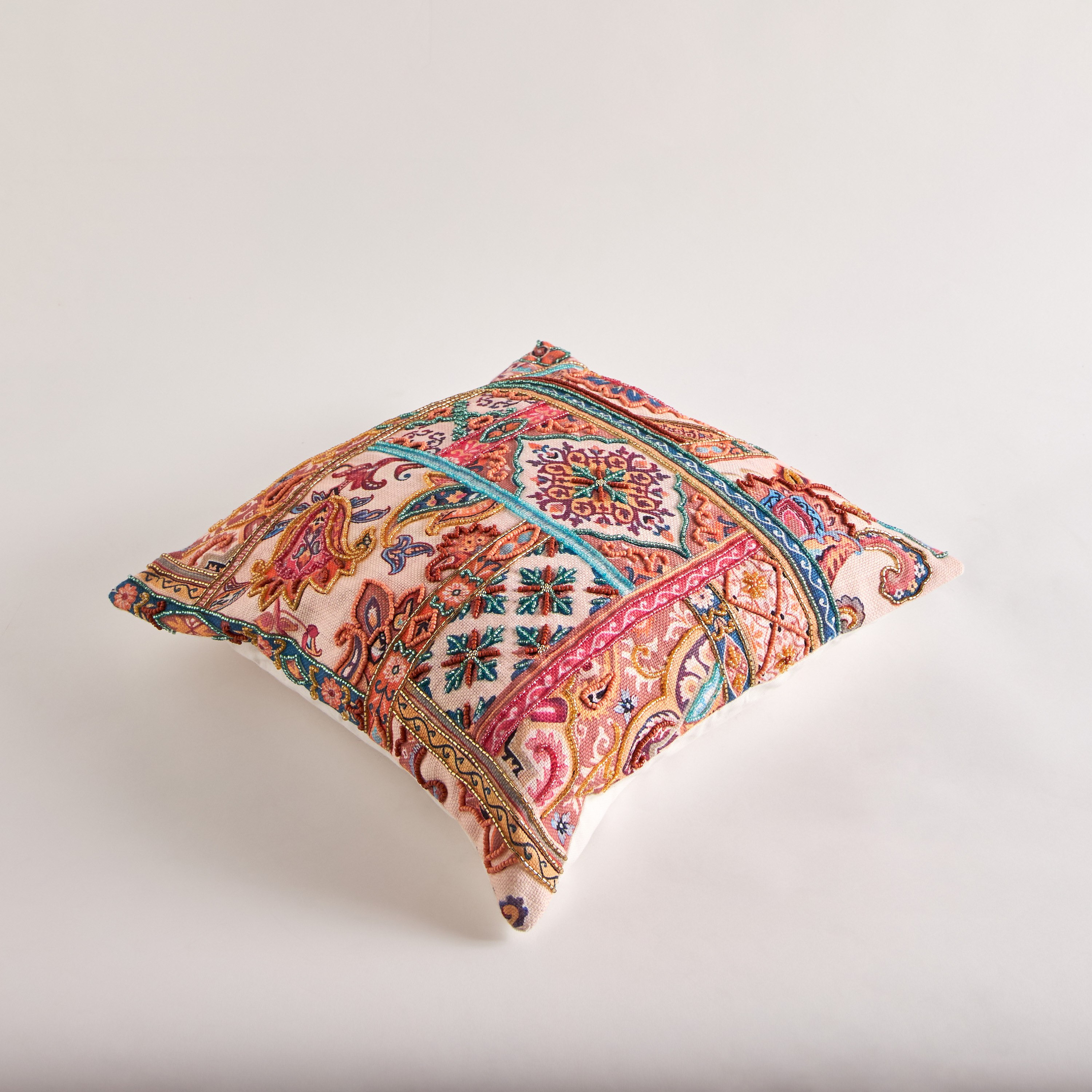 وسادة محشوة بيزلي من براكا - 45×45 سم-hbxhomeware-hbxbedroom-image-5