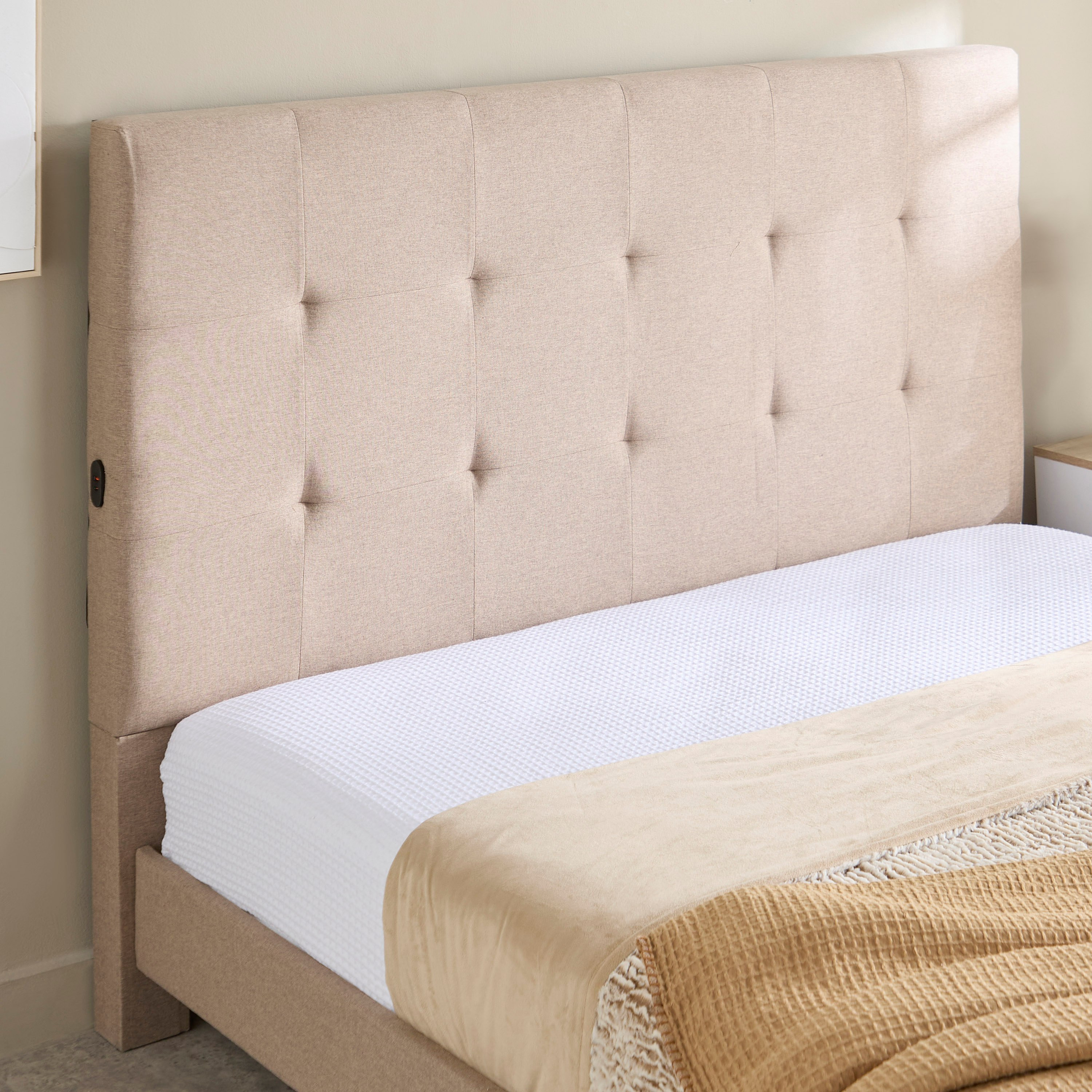 سرير كوين ذكي منجّد - كولتورب من موڤو - 160x200 سم-hbxbedroom-bedsandbedsets-beds-queen-image-3