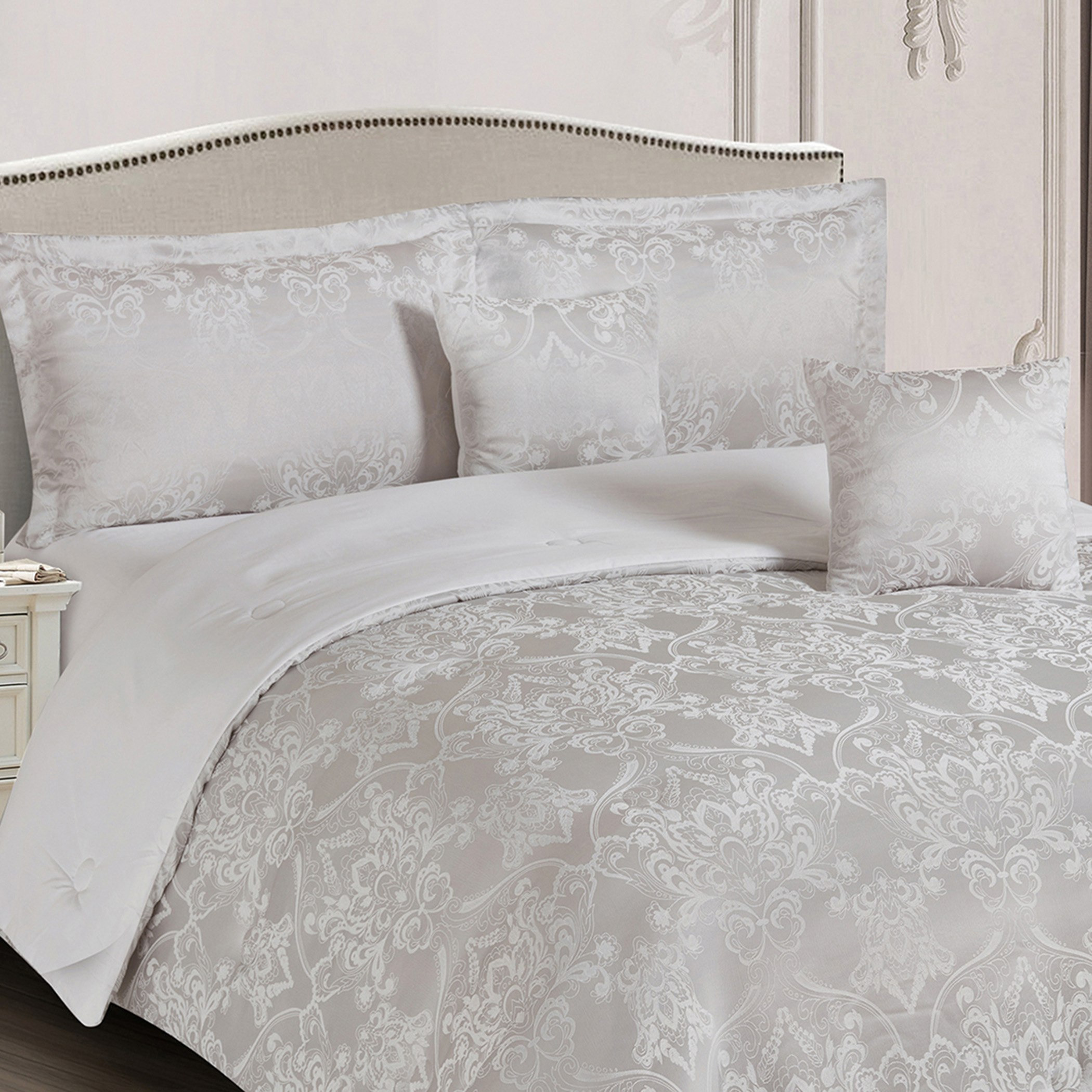 طقم لحاف كينج جاكارد 6 قطع من ترادو- 220x240 سم-hbxhomeware-hbxbedroom-image-1