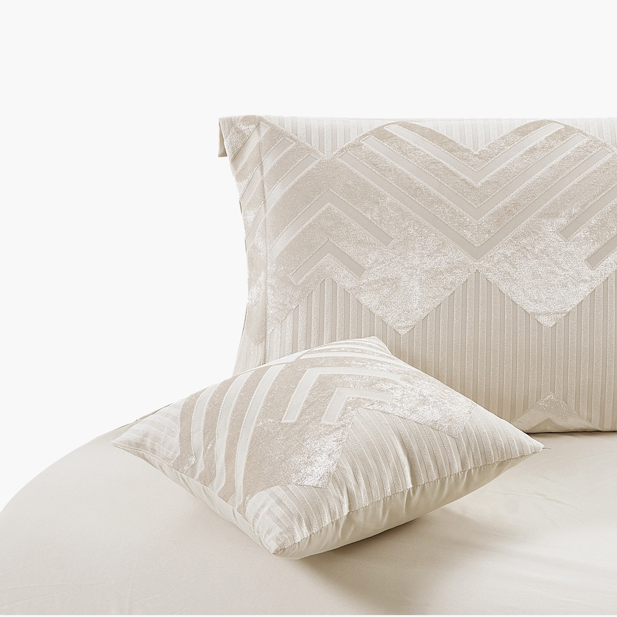 Toyama 6-Piece Chenille Jacquard BIAB King Comforter Set - 220x240 cm-hbxhomeware-hbxbedroom-image-4