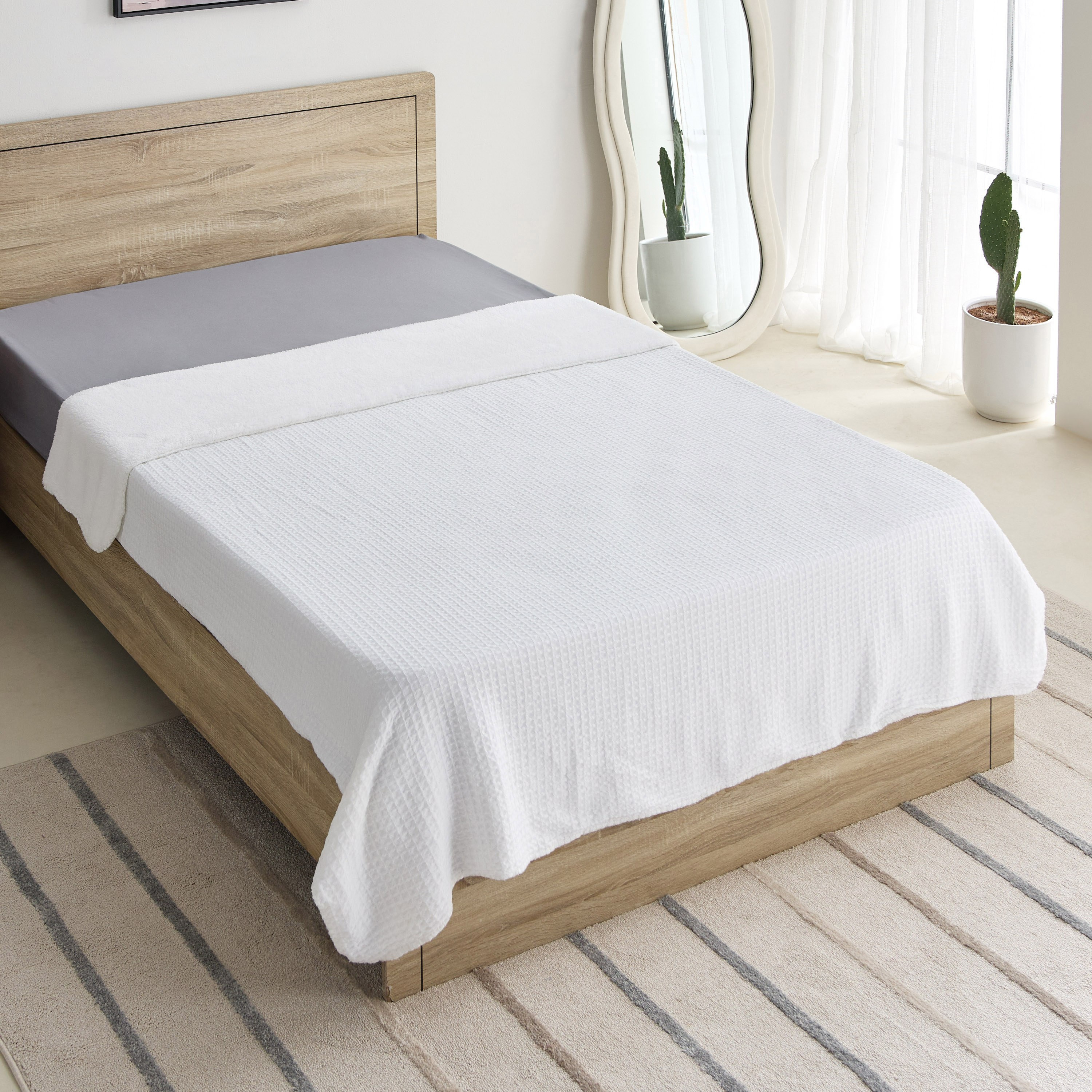 بطانية توين وافل مزدوجة الطبقات من سيرين - 150x200 سم-hbxhomeware-hbxbedroom-image-1